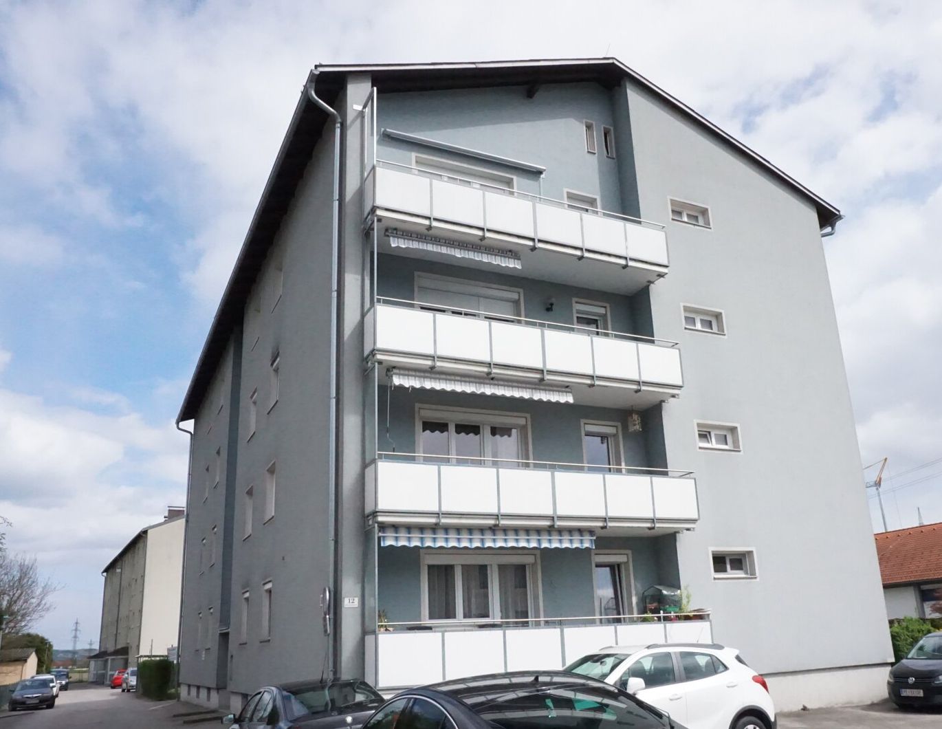 3-ZIMMER-WOHNUNG MIT BALKON IN MAUTHAUSEN - NAHE BAHNHOF UND DONAUPARK