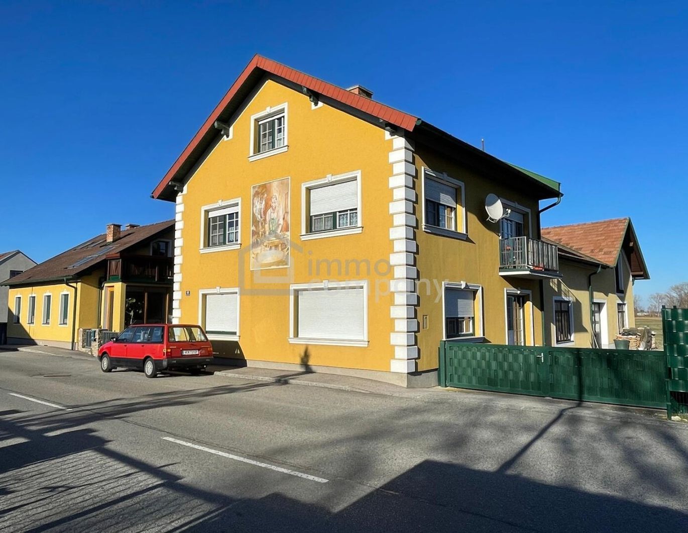 2 Wohnhäuser und ein Werkstättengebäude mit unbegrenztem Potential!