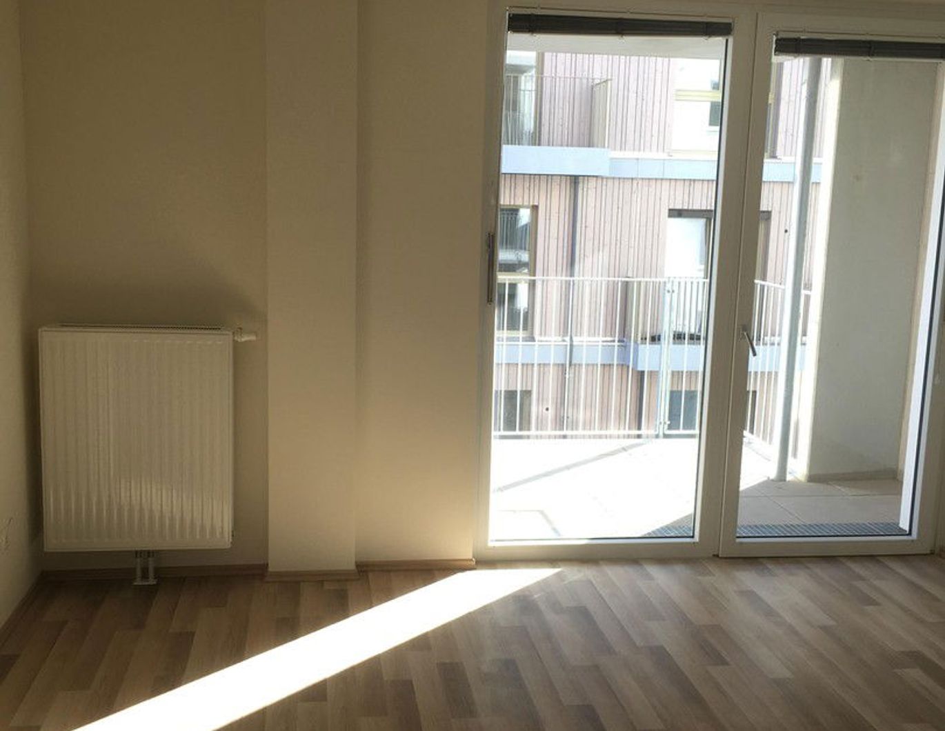 Ohne Provision | Sonnige 2 Zimmer Wohnung mit Balkon in Sonnwendviertel