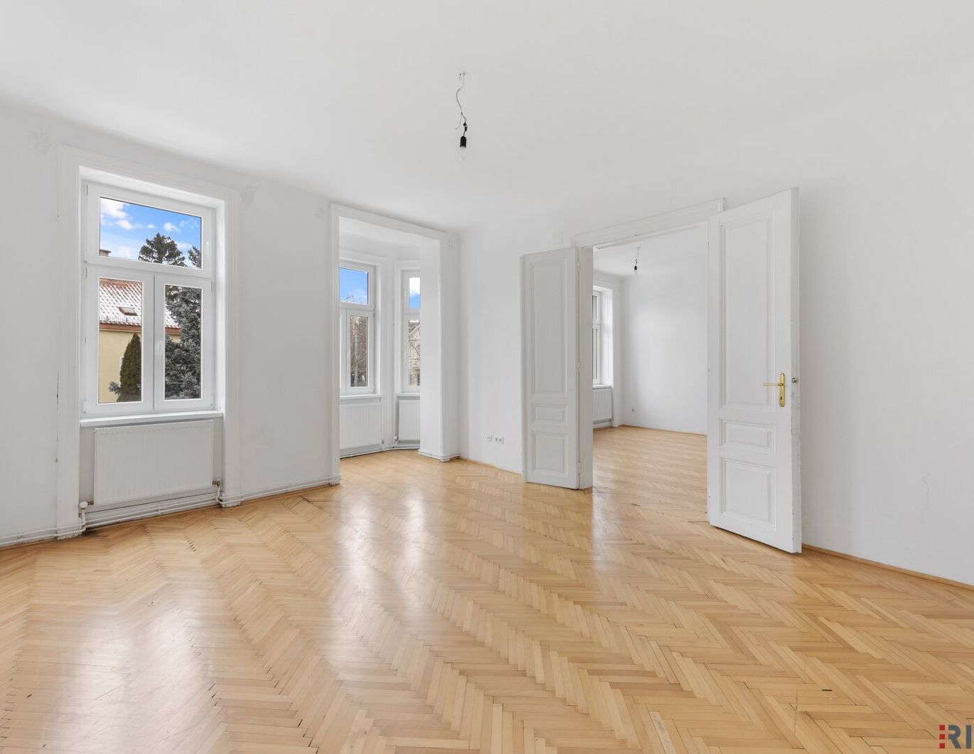Saniert I Altbau-Charme im Grünen Hietzing I Balkon optional I 3-Zimmer Variante I zwischen Schönbrunn und Lainzer Tiergarten I Nähe Hietzinger Bad und Tiroler Tor