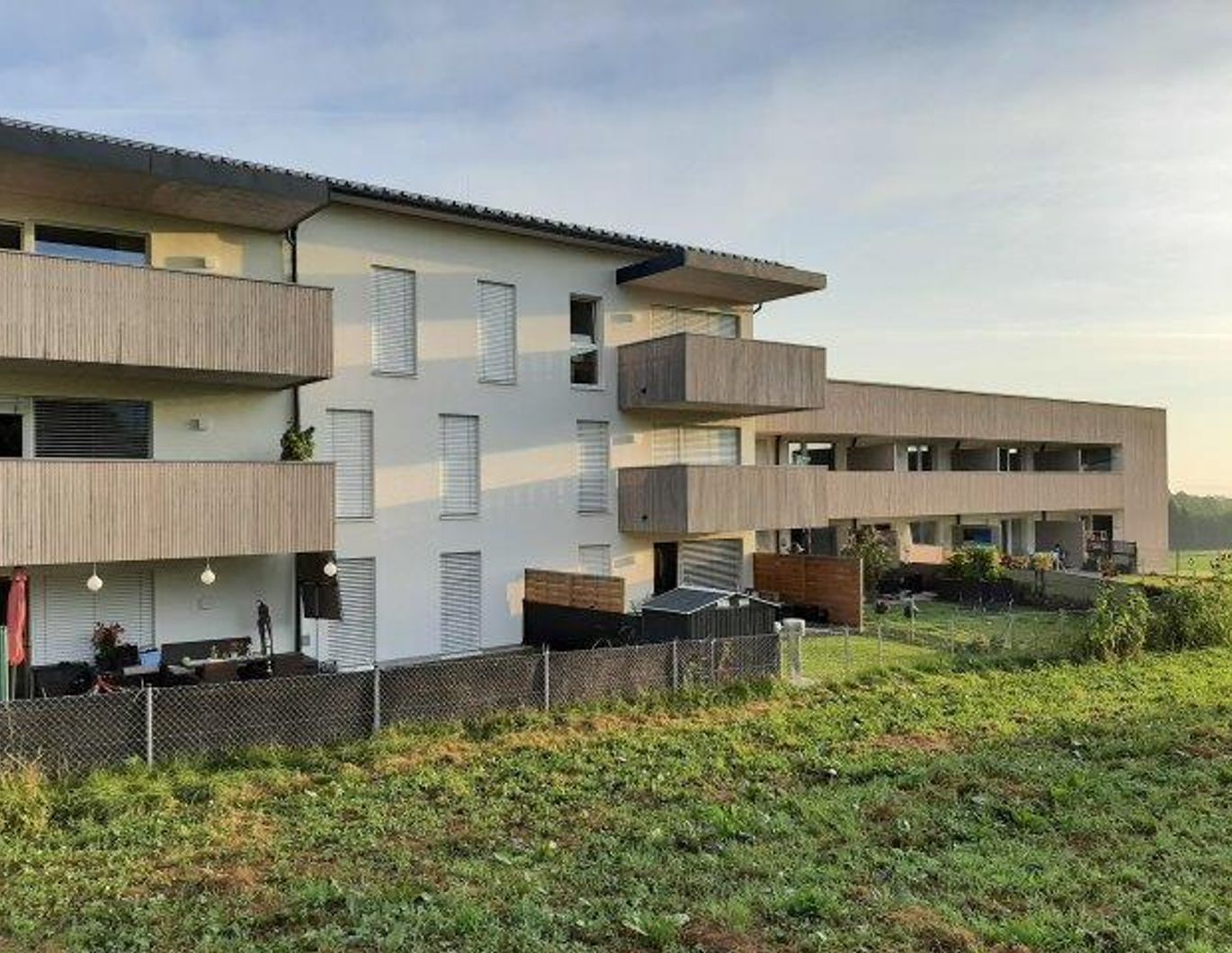 Moderne 2 Zimmerwohnung mit Balkon und TG-Stellplatz