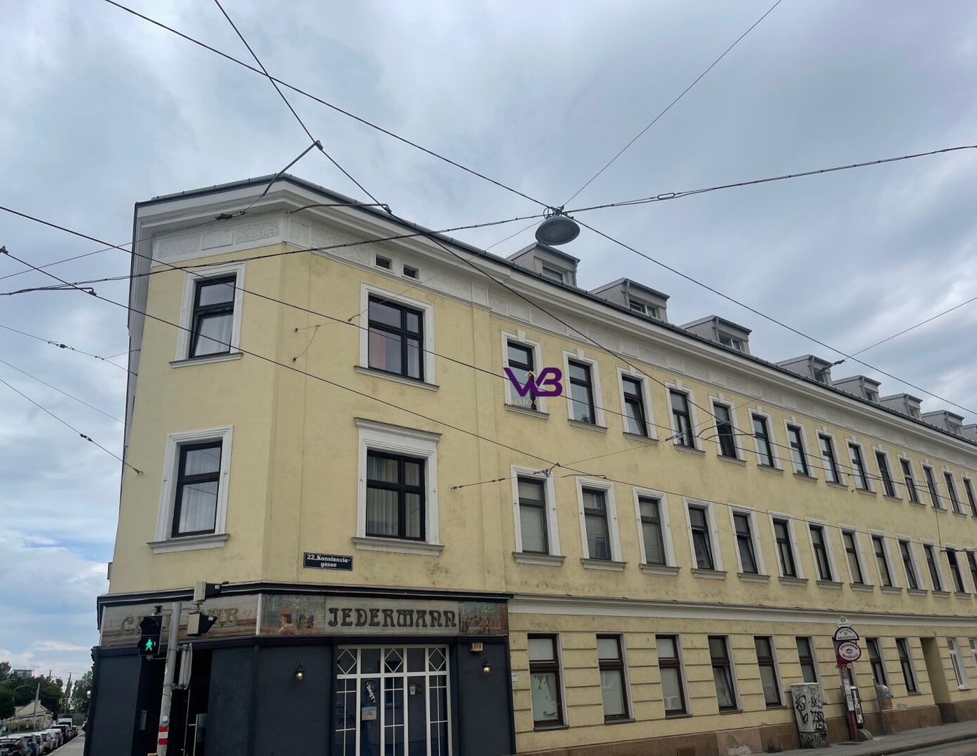 Neu sanierte- 3 Zimmerwohnung!