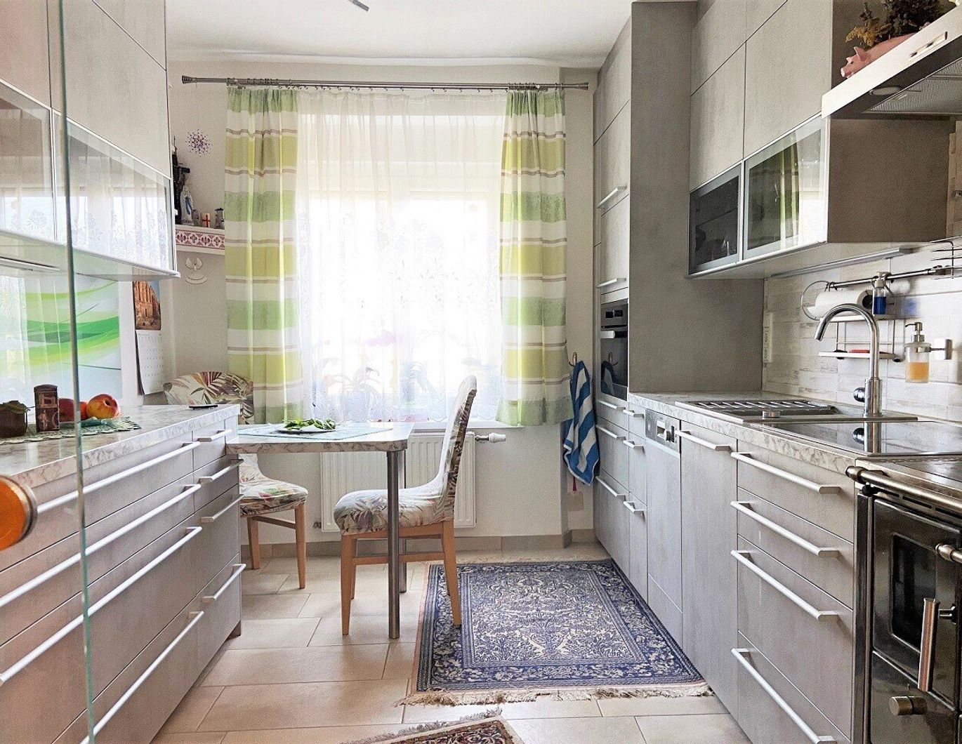 Generalsanierte, sofort beziehbare 82m² Eigentumswohnung im Hochparterre mit Balkon