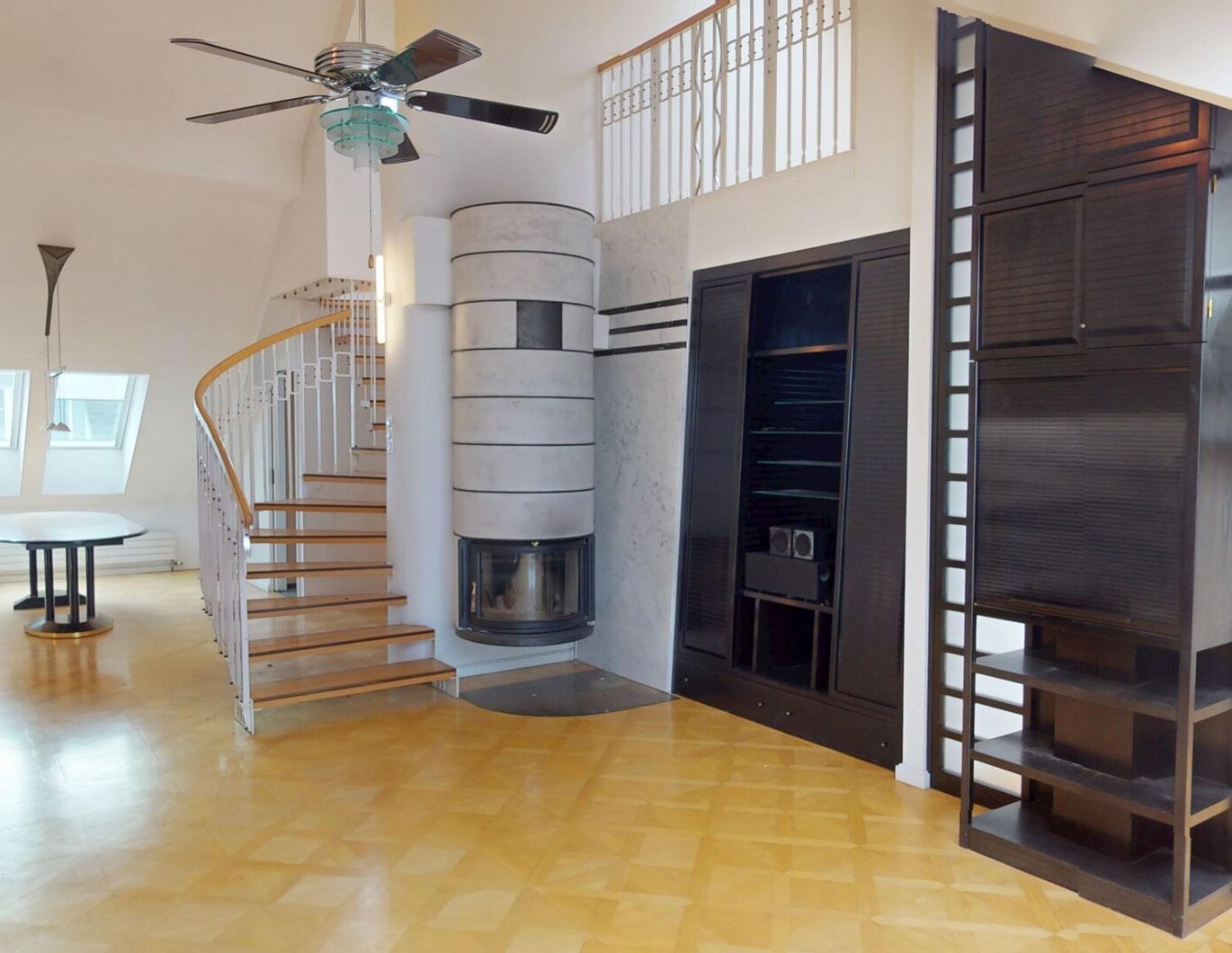 Exklusive DG-Wohnung in 1070 Wien mit 91m² Dachterrasse