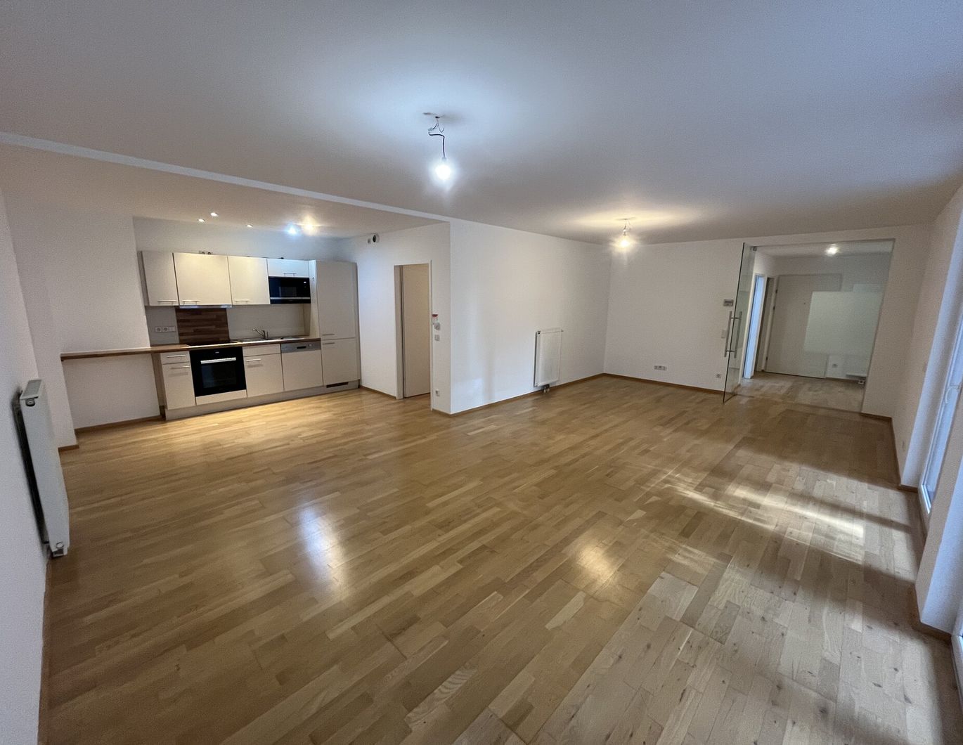 3-Zimmer-Wohnung mit hofseitiger Freifläche im Neubau - zu mieten in 1050 Wien