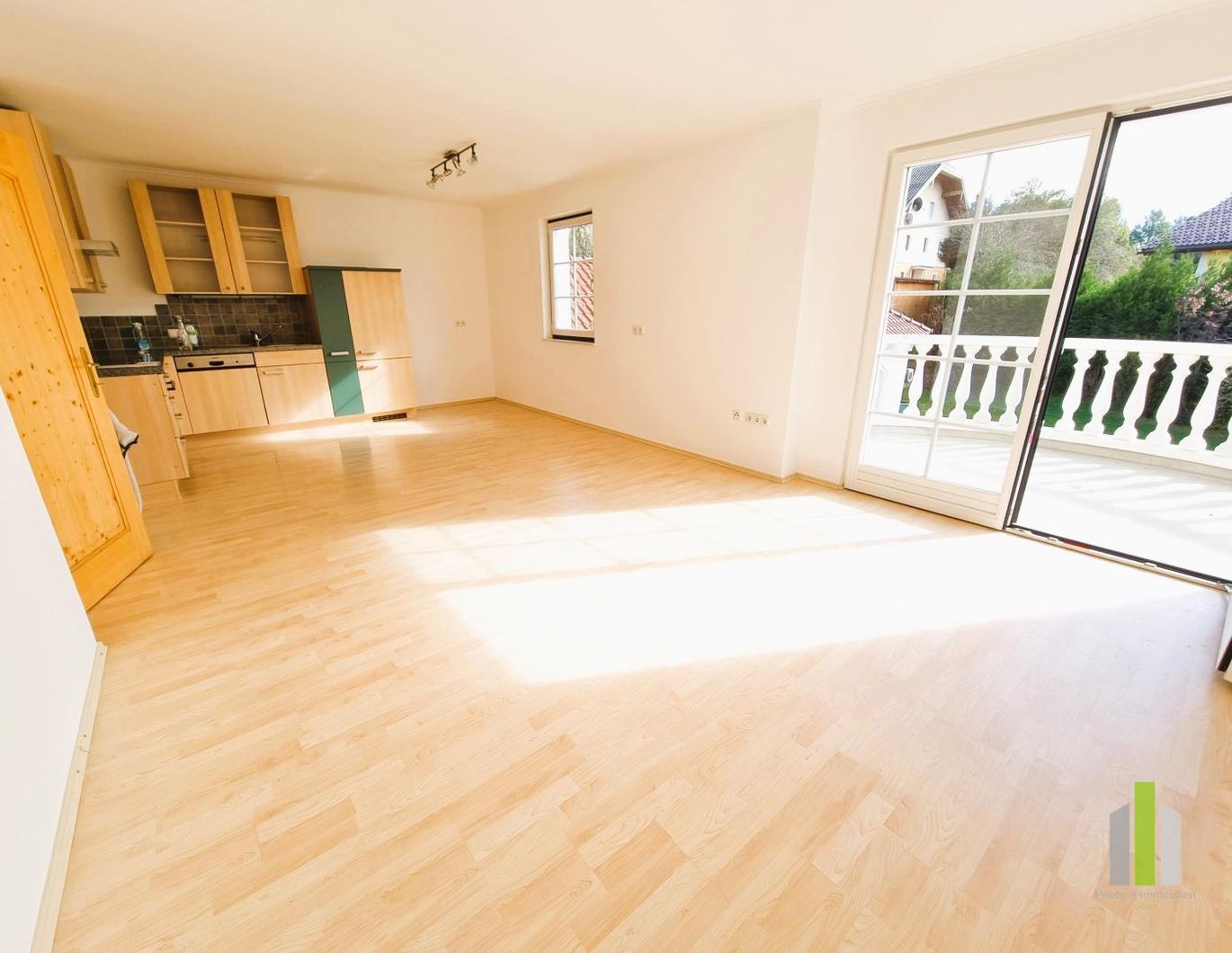 Charmante 2-Zimmer-Maisonettenwohnung mit Sonnenterrasse - in Palting!