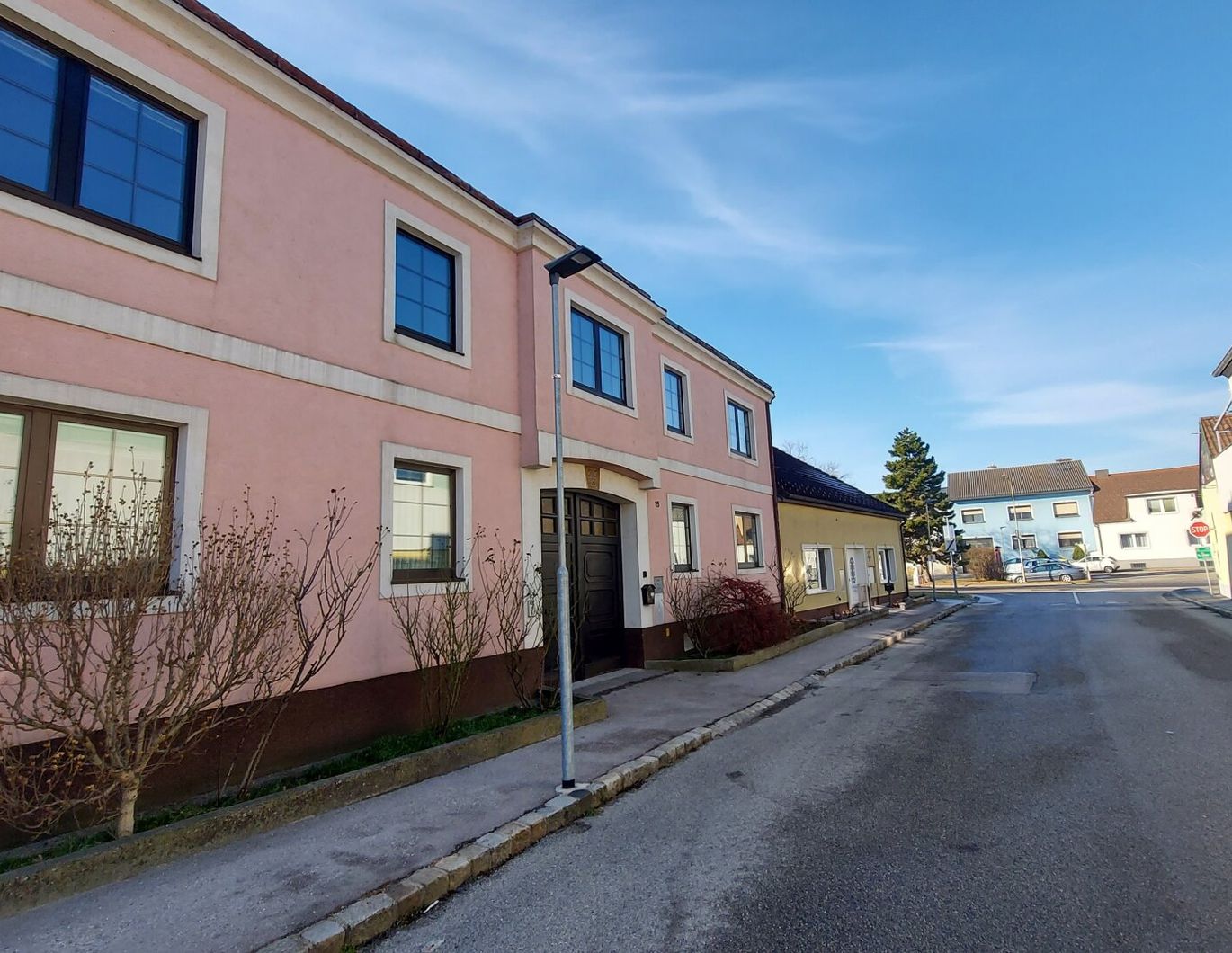 Gartenwohnung- Ruheoase- Sofortbezug möglich!