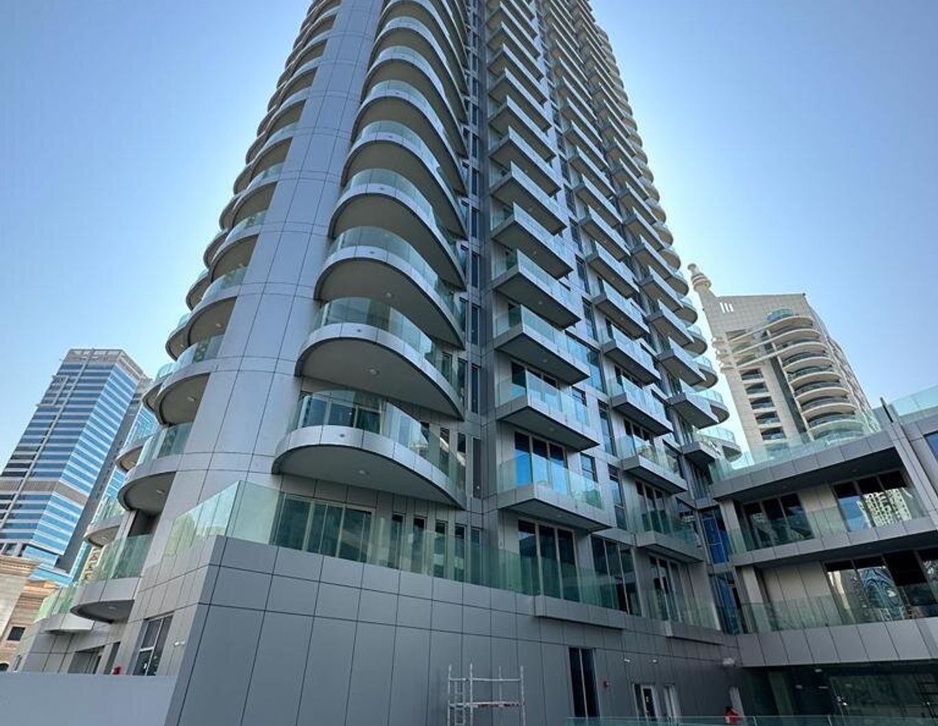 Dubai Marina. Wohnung zum selbst Geniessen oder Vermieten. Wo Himmel und Meer sich vereinen.