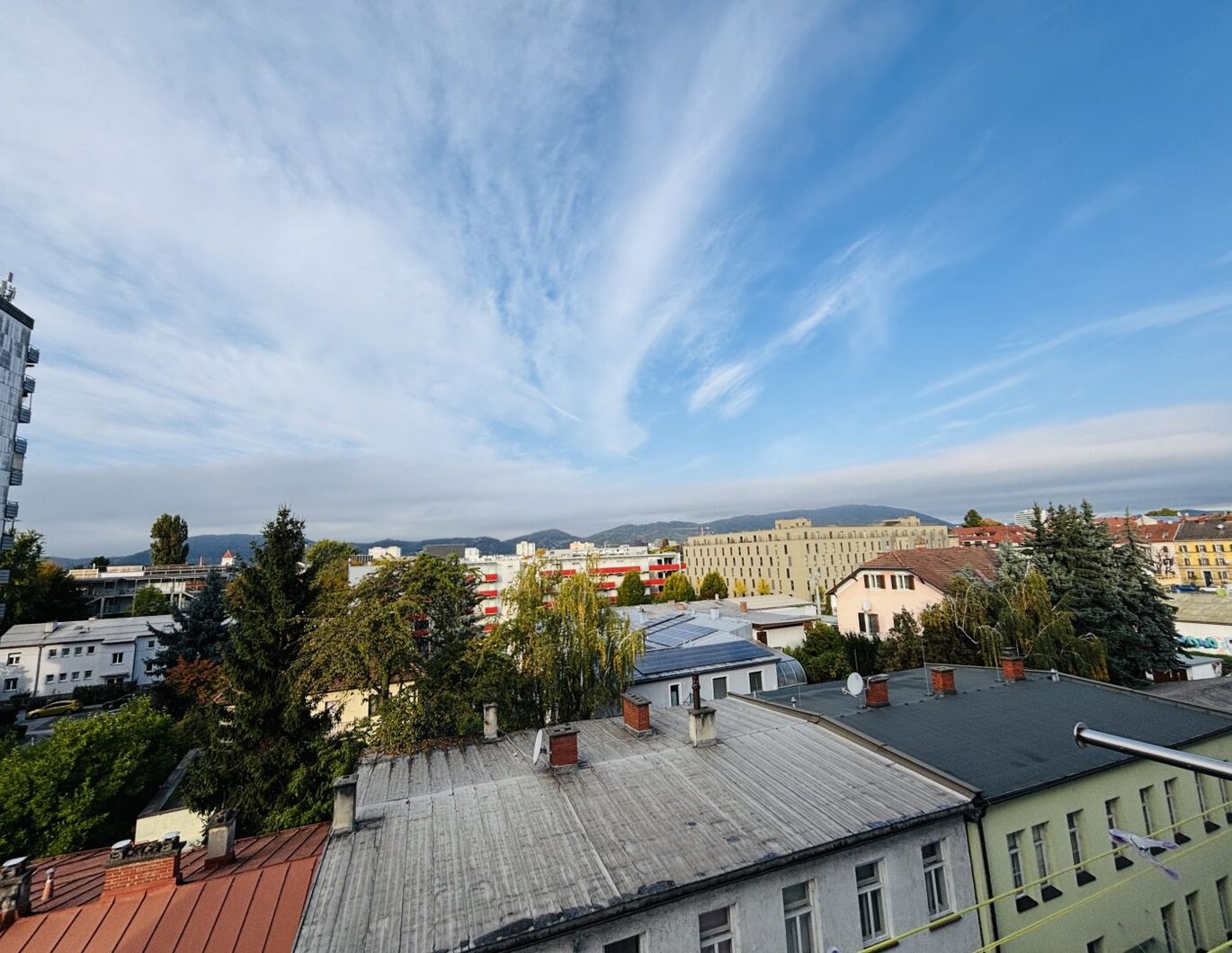 Leben oder Vermieten in Graz: Helle Wohnung mit Balkon & Fernblick