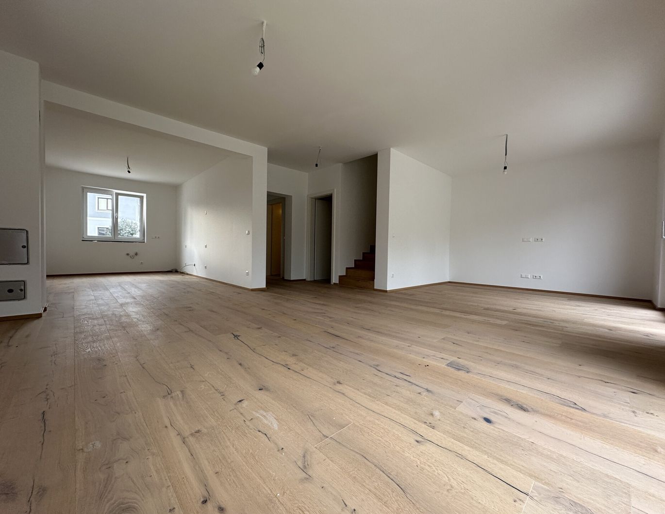 Schlüsselfertig, modern & energieeffizient - sofort einziehen und wohlfühlen
