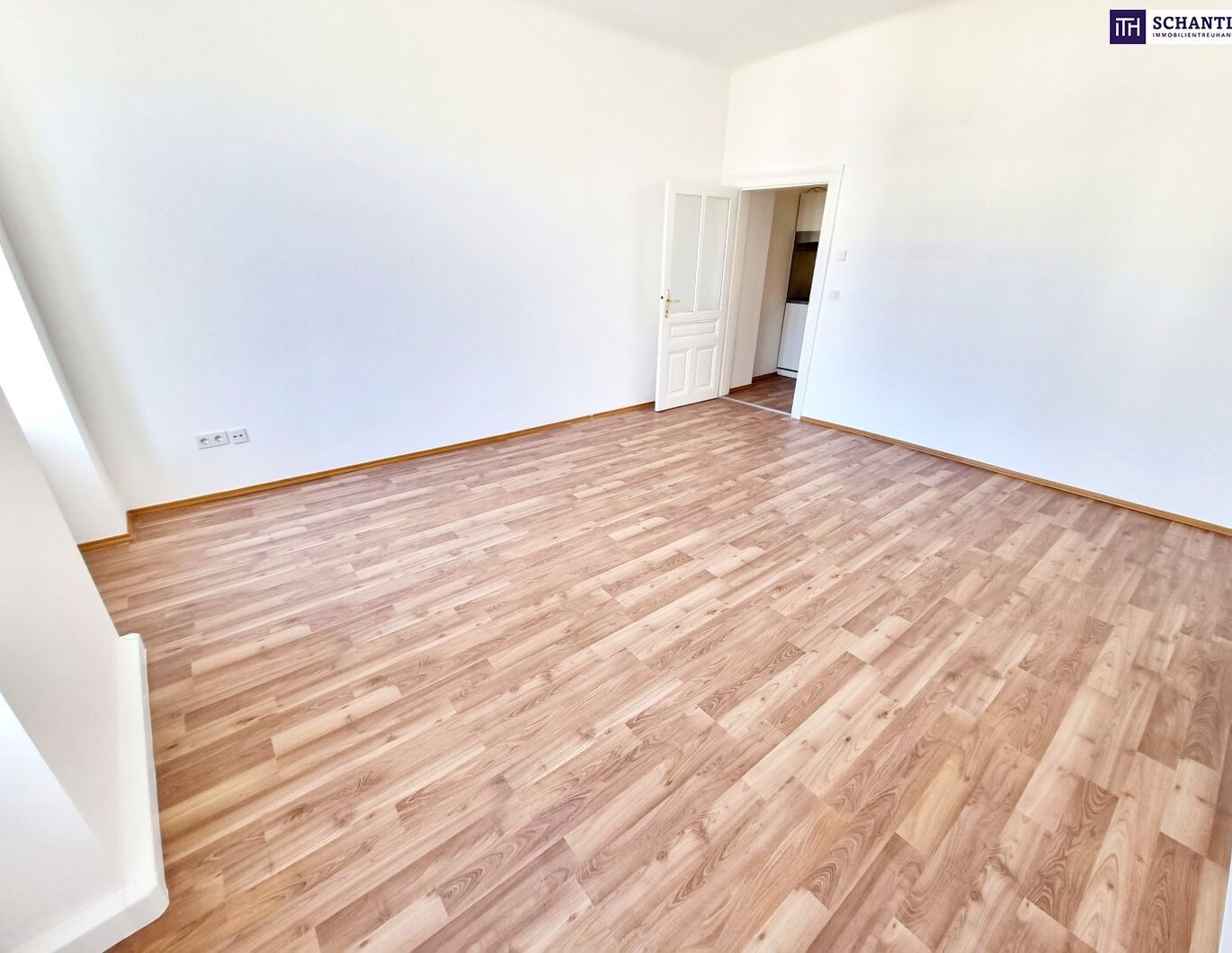 Kompakter Grundriss, Citynähe, U-Bahn ums Eck, Ruhe vor der Tür! Entzückende Kleinwohnung im ruhigen Hoftrakt mit Grünblick! 2 toll aufgeteilte Zimmer + Angenehme Ruhelage in 1030 Wien + Schönes Altbauhaus! Nicht zögern!