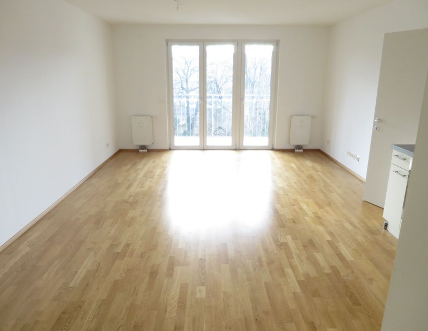Erstklassige 2-Zimmer Wohnung mit Balkon mit Blick zum Parkschlössel in 1030 Wien zu mieten