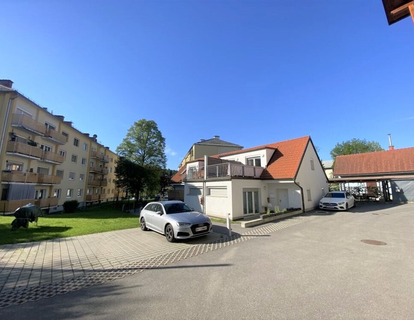 Umfassend saniertes Zinshaus mit drei Wohneinheiten im beliebten Grazer Bezirk Mariatrost