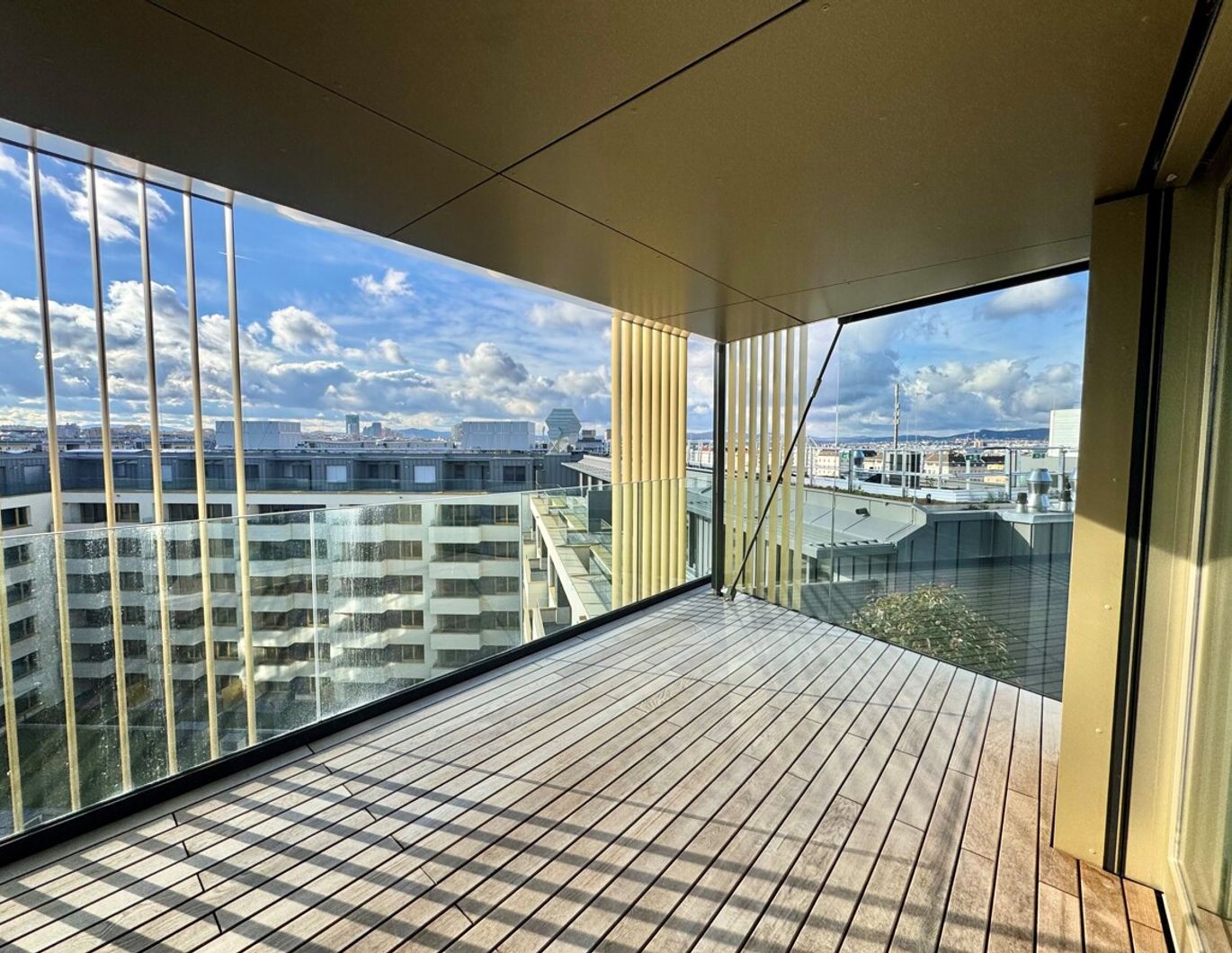 WOW! Hauptbahnhof: 9. Stock - Innenhof mit mega Ausblick: Von der Sonne geküsst! Provisionsfrei