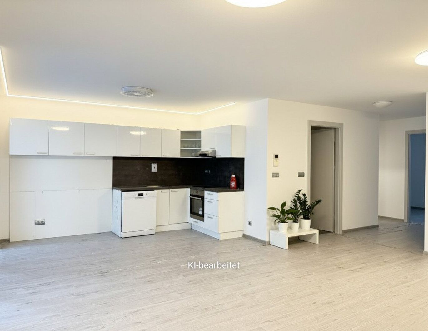 ALTE OBERE DONAU: 3-Zimmer-Wohnung mit BALKON!