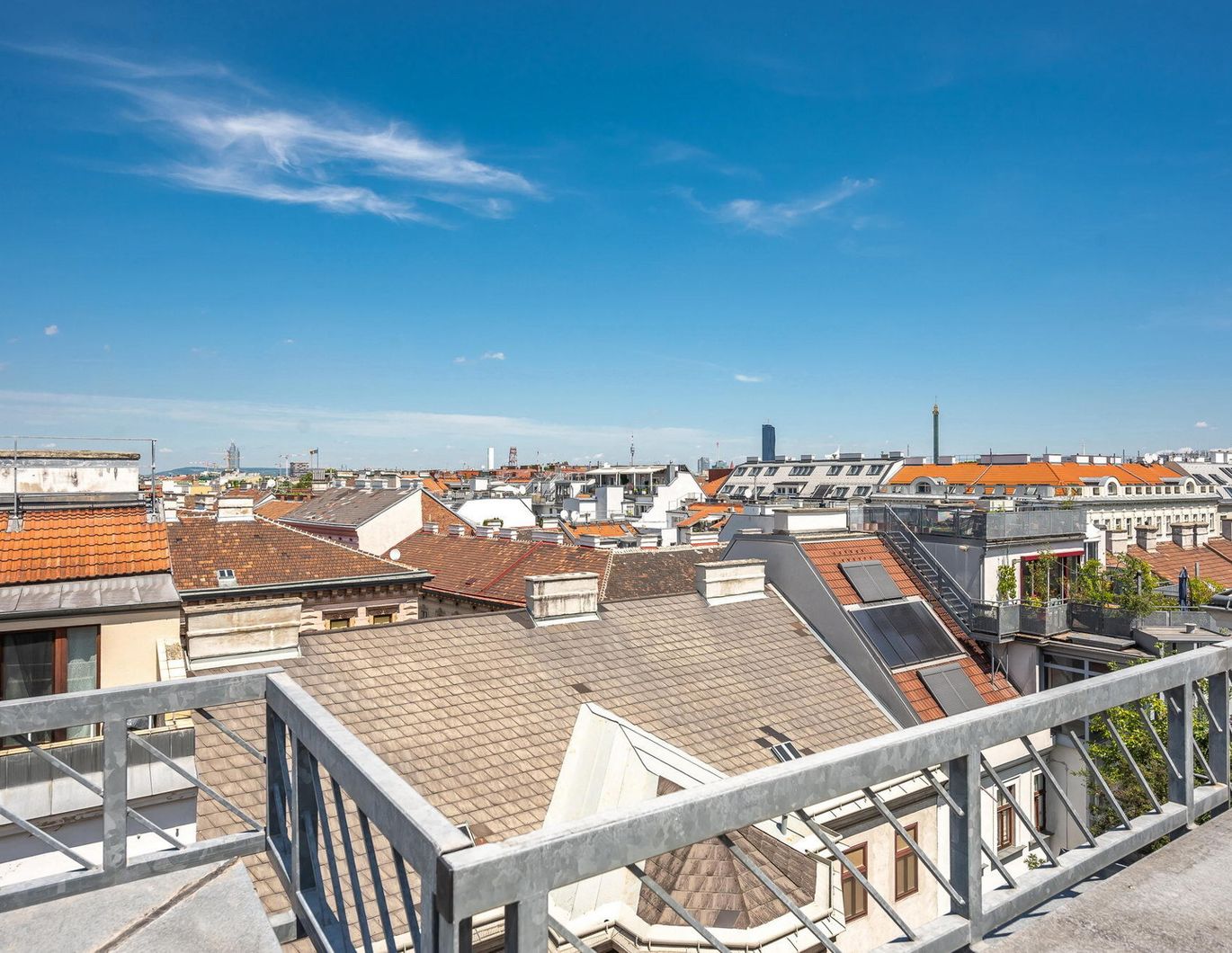 Luxuriöse Dachgeschoßwohnung mit zwei Terrassen - Exklusives Wohnen im 3. Bezirk