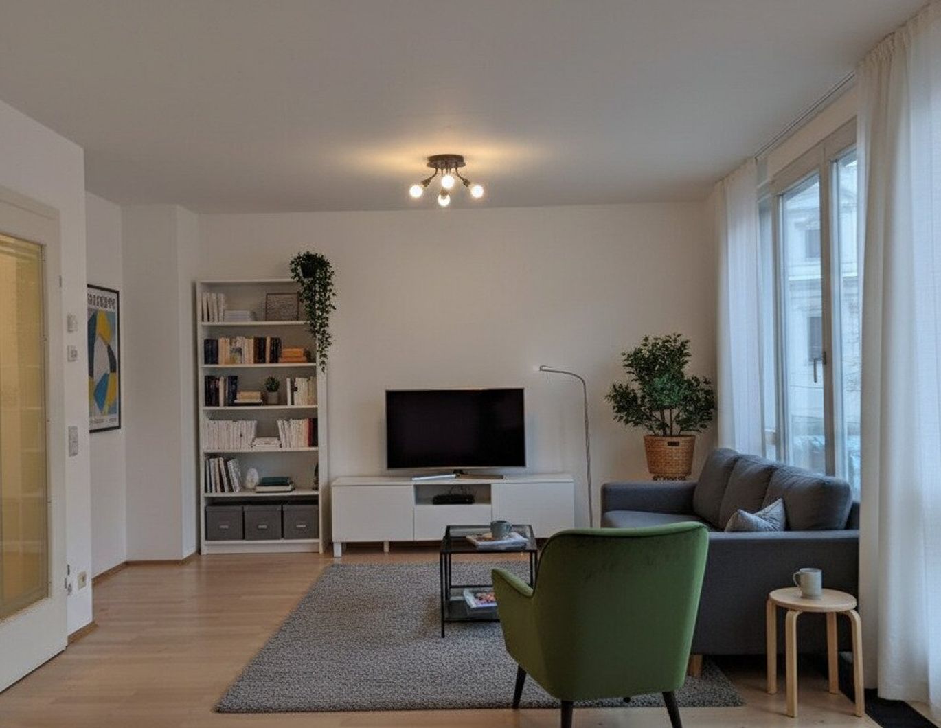 NEUBAUMIETE BEIM SCHWARZENBERGPLATZ