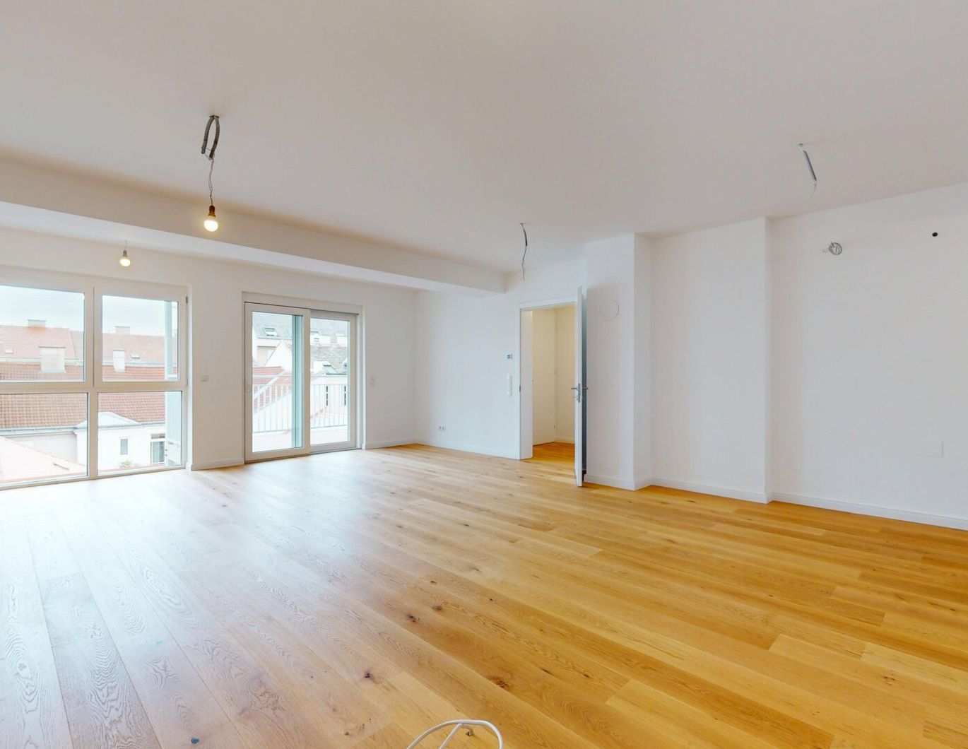 Am Kutschkermarkt | Wunderschöne 4-Zimmer-Altbauwohnung mit 17m² Terrasse