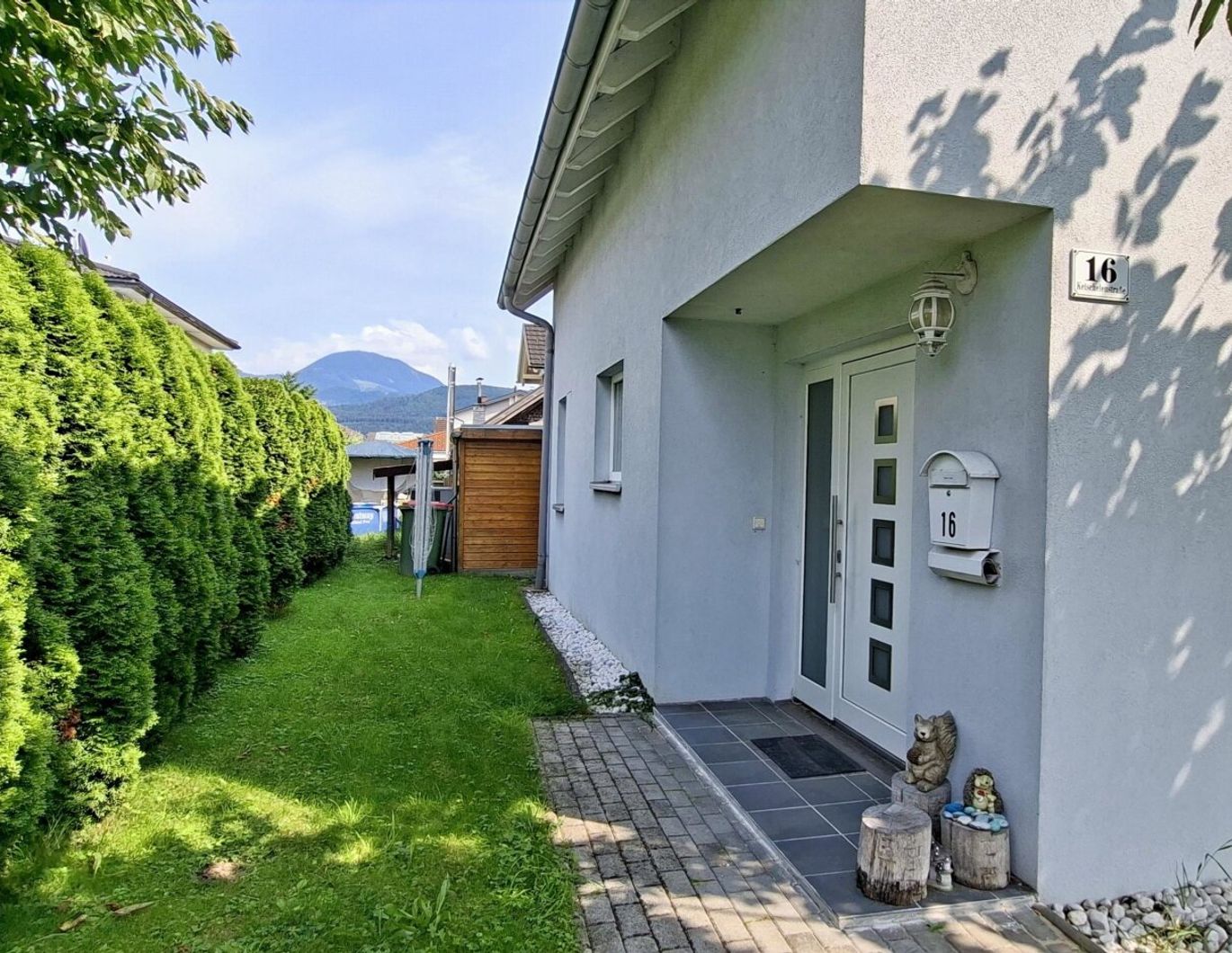 Einfamilienhaus zum Wohlfühlen! Mit Garten und Terrasse