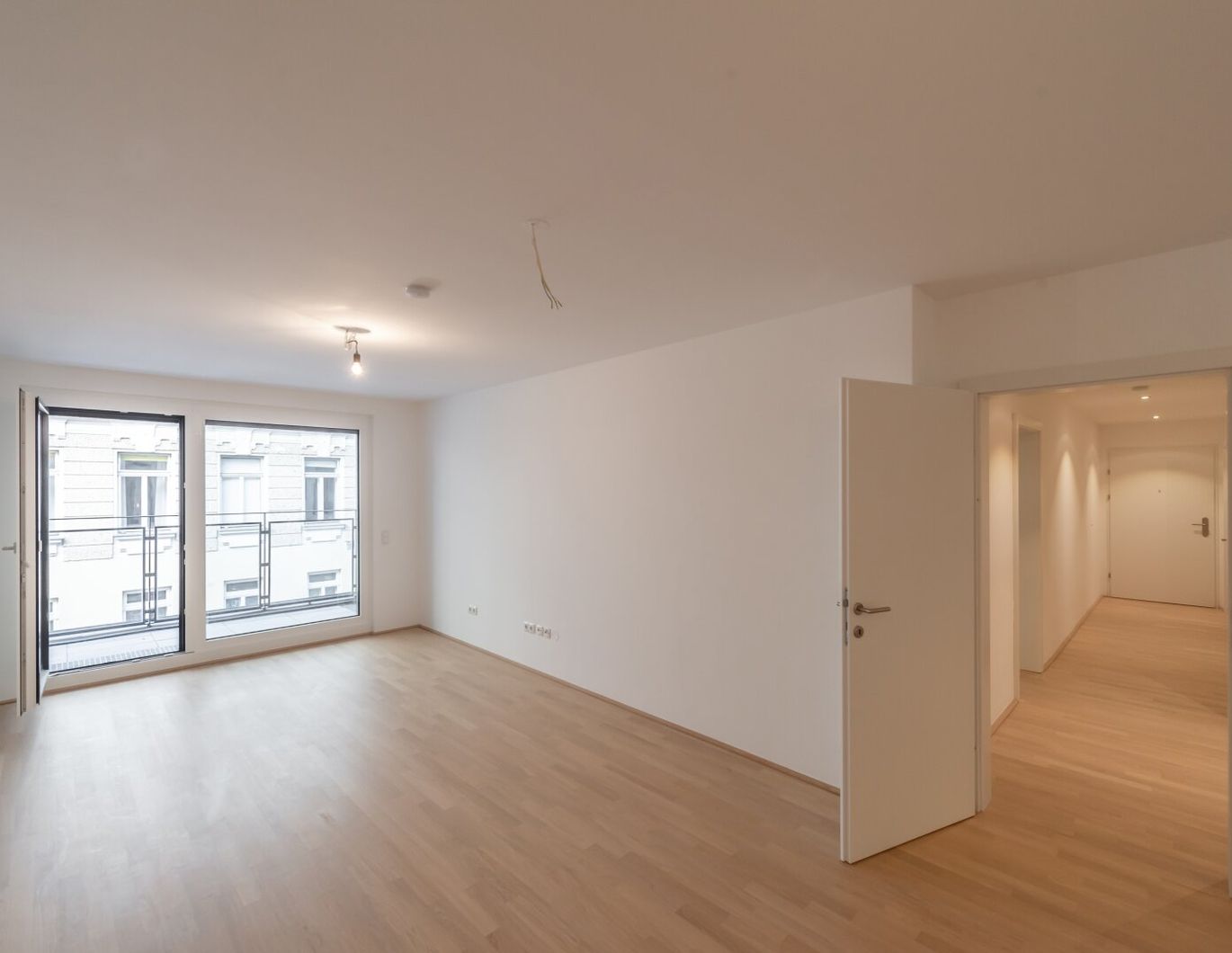 Six in the City: Premium 3-Zimmer Neubauwohnung mit Loggia, BESTLAGE!