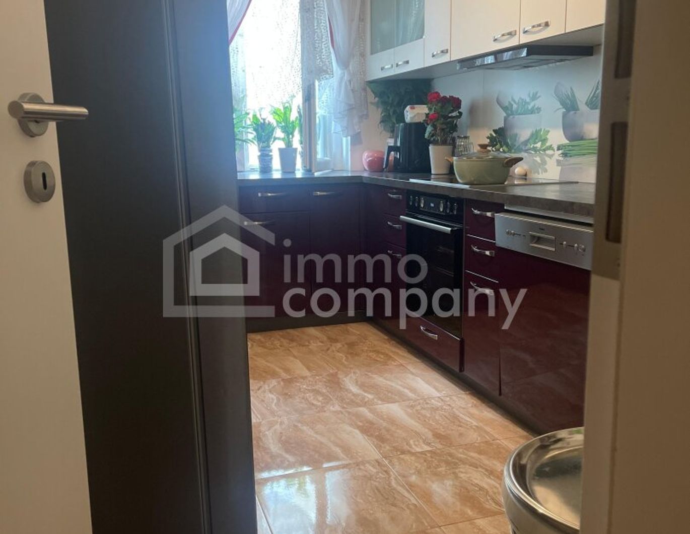 Sanierte 4-Raum Eigentumswohnung in Top-Lage / Top Preis - Nähe Reumannplatz