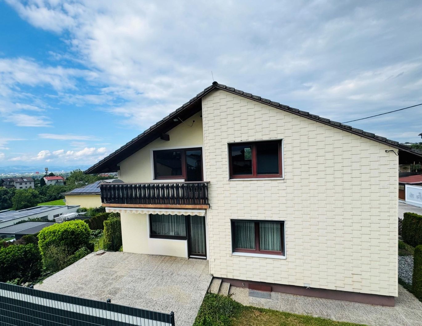 ANSFELDEN: LAND.LEBEN - STADT.NAH WOHNEN - WOHNHAUS ca. 106 m² Wohnfläche in bester LAGE, Grundstück ca. 577 m²