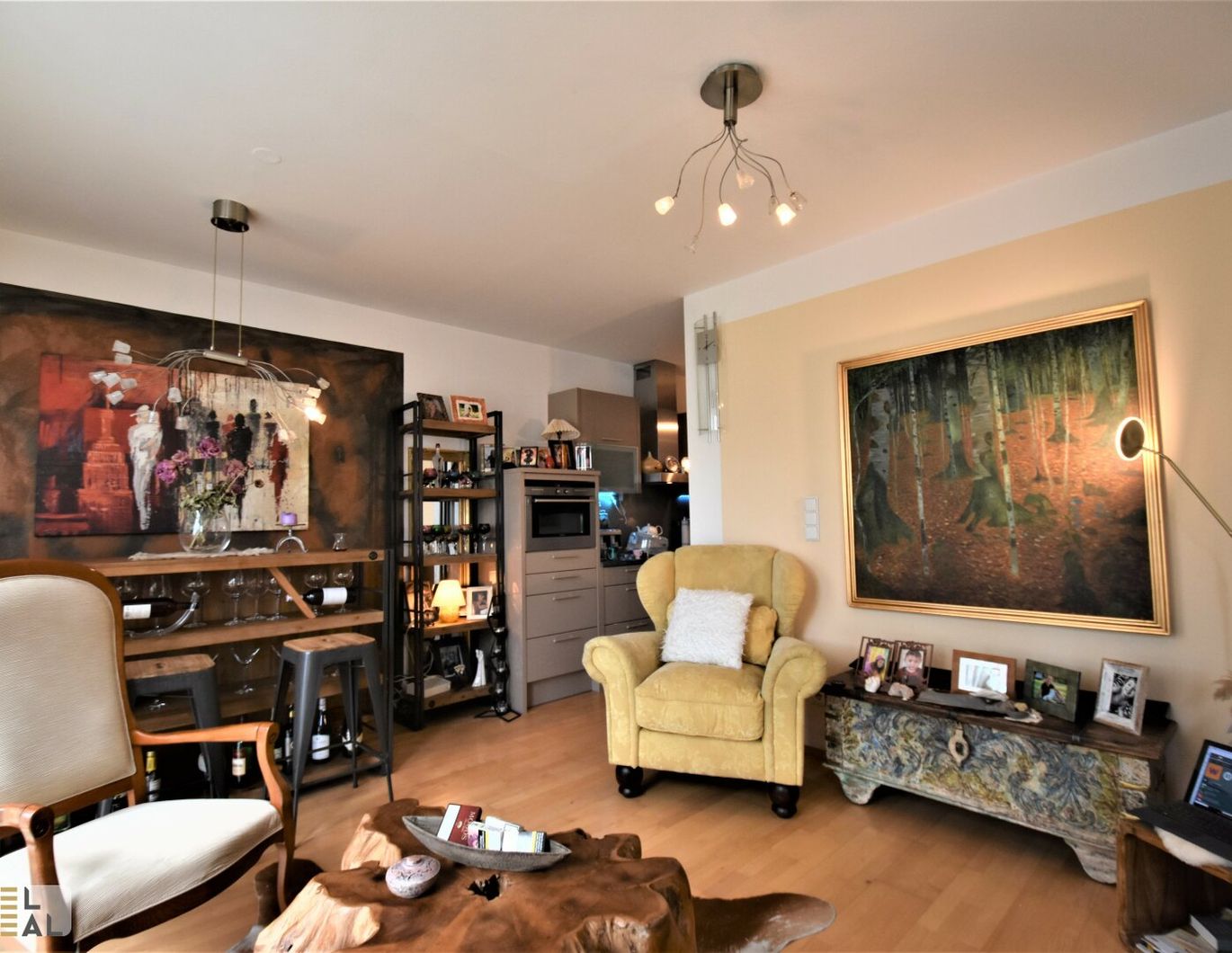 Möblierte 2 Zimmerwohnung mit ausgezeichnetem Grundriss