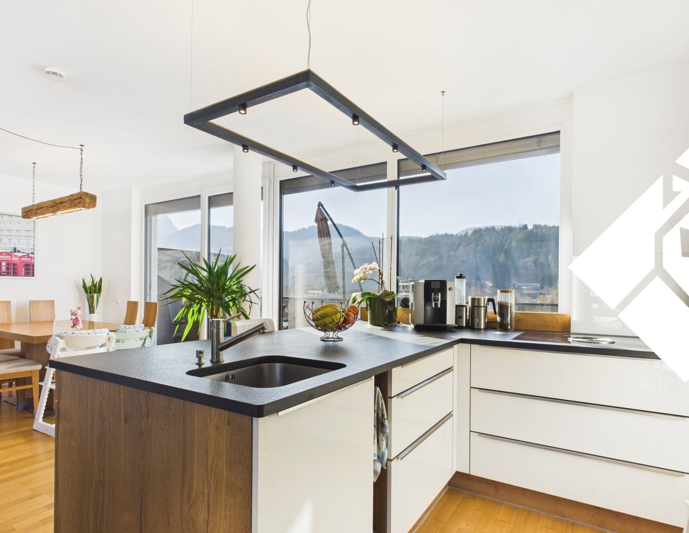 Moderne und hochwertige 3-Zimmer-Wohnung mit zwei Terrassen in Kufstein zu kaufen