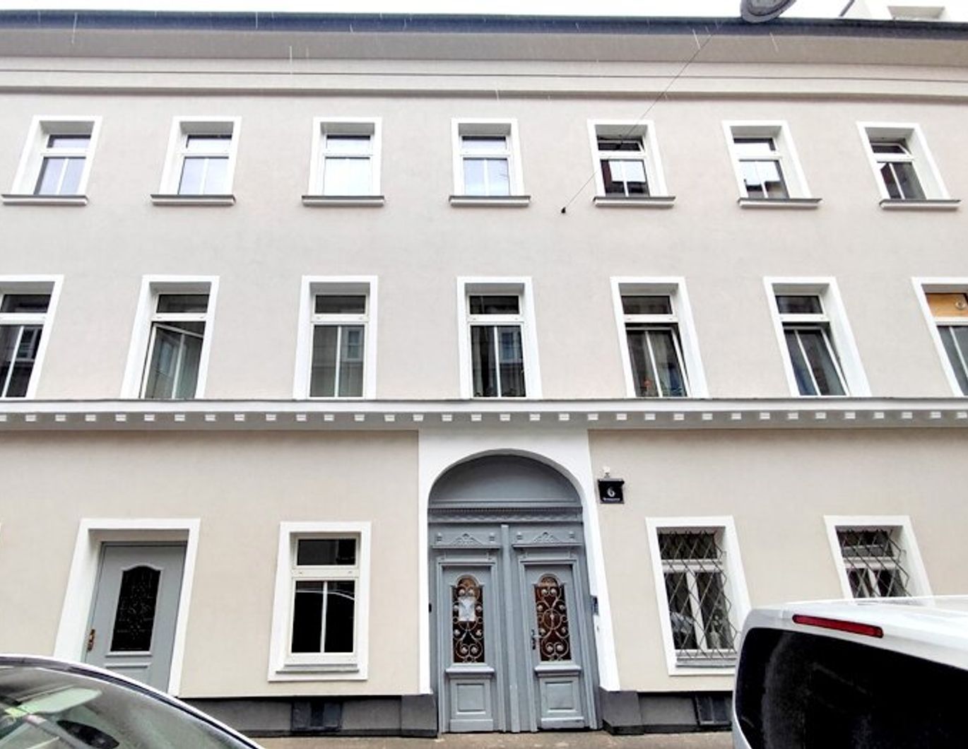 Krongasse! 3-Zimmer Altbau-Erstbezug in liebevoll saniertem Altbauhaus - Top13