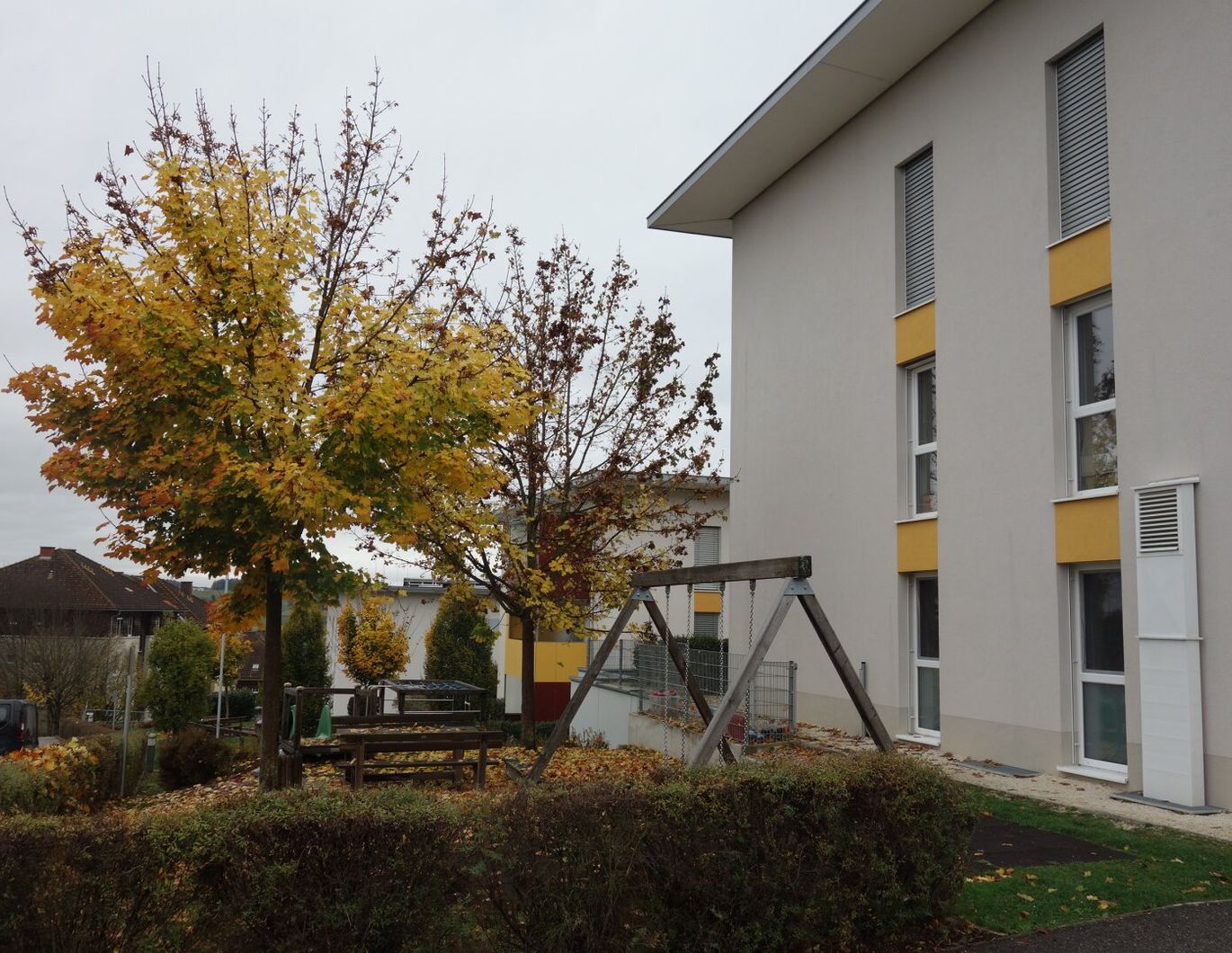 NEUWERTIGE, ATTRAKTIVE FAMILIENWOHNUNG IN RUHELAGE!