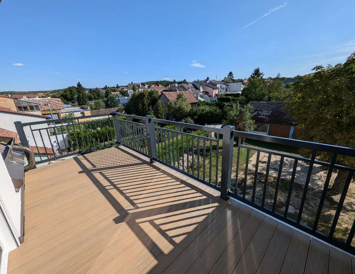 Neubau Dachgeschosswohnung mit Terrasse, Lift & Wärmepumpe (PV)