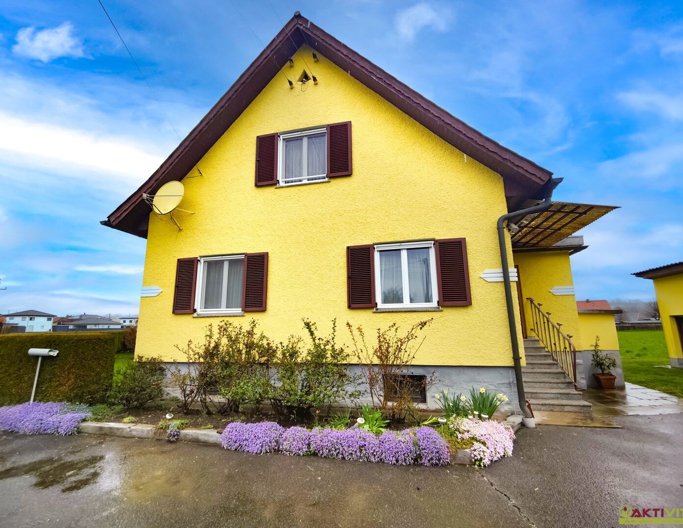 Gepflegtes Einfamilienhaus in ruhiger Lage mit großem Garten. - Ausbaupotential inklusive.