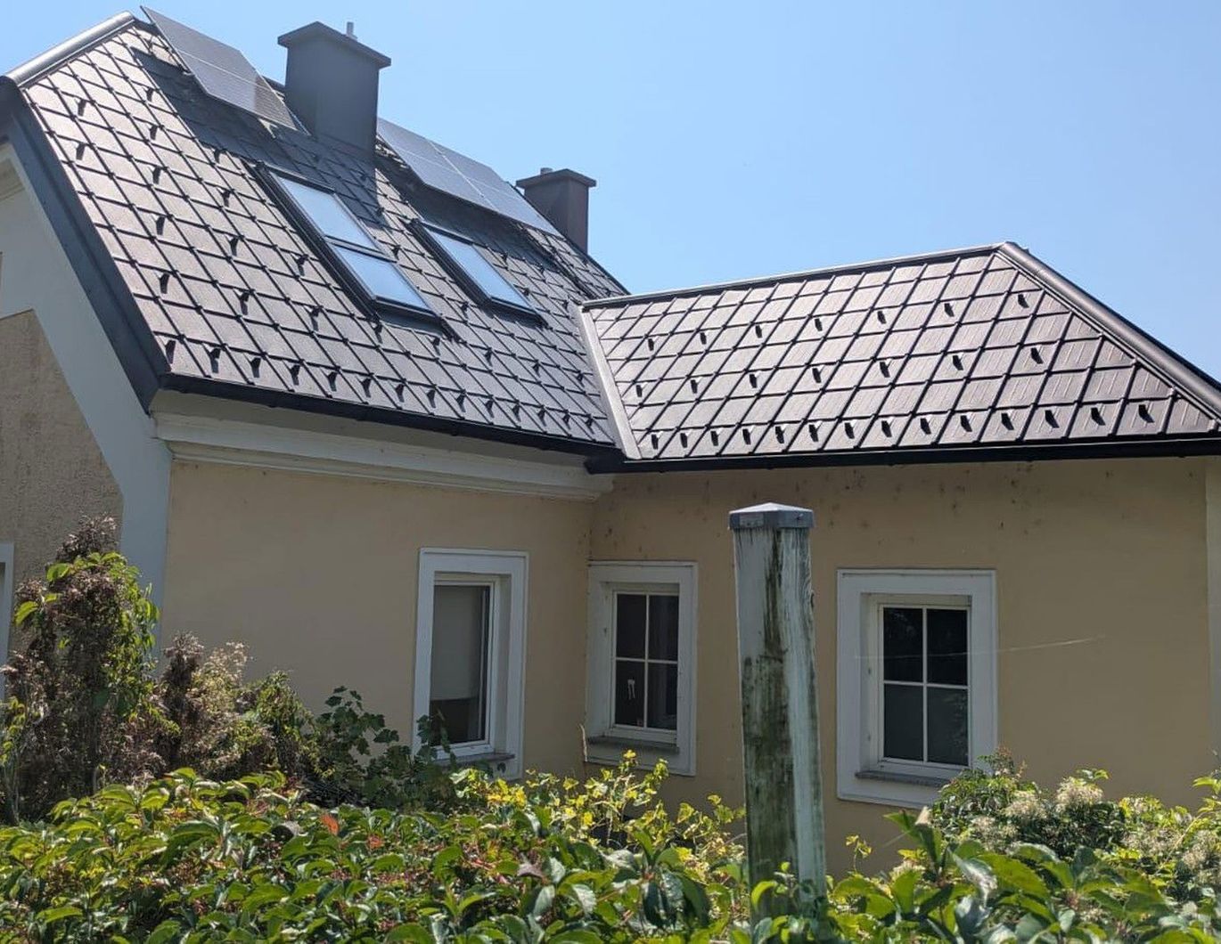 135 m² Stadthaus mit Garten & Dachterrasse - Dach 2023, Heizung 2022, PV