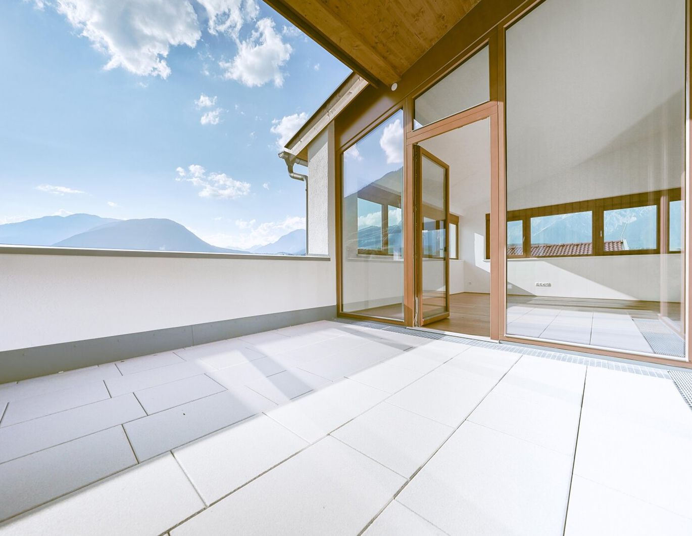 Exklusive 4-Zimmer Penthouse Wohnung