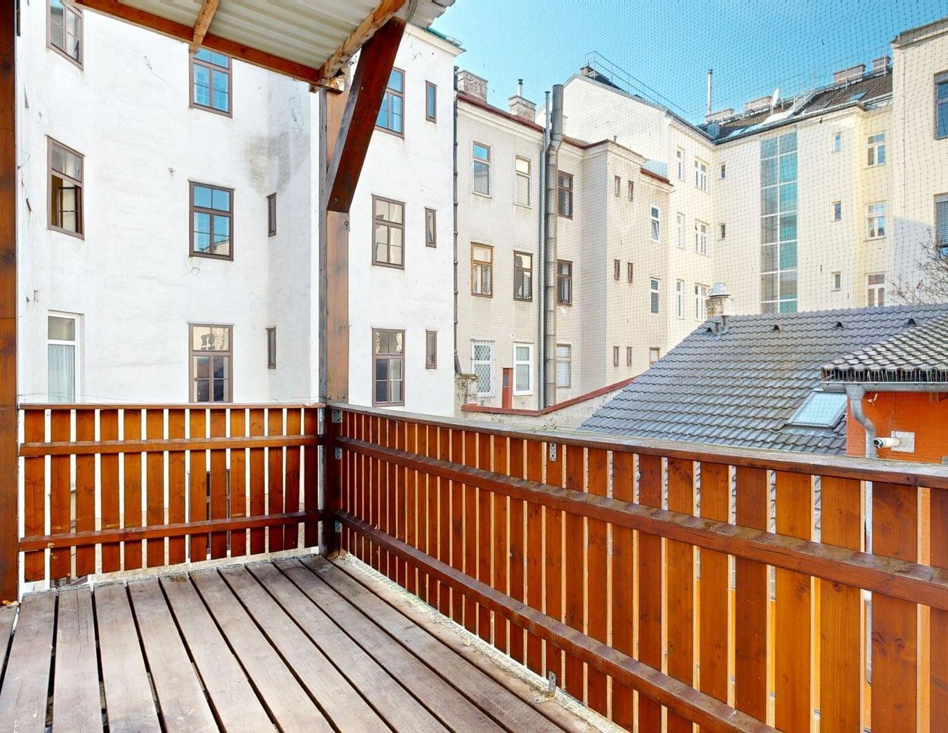 Gelegenheit! 2 Wohnungen (zusammenlegbar) Nähe Reumannplatz zu kaufen