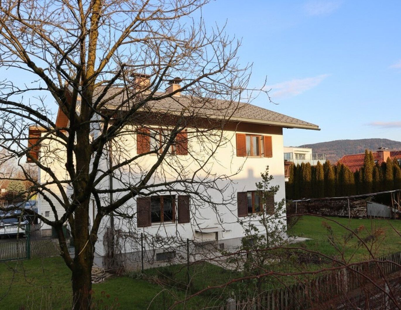 GEPFLEGTE 2 1/2-ZIMMER-WOHNUNG IN HALLEIN RIF