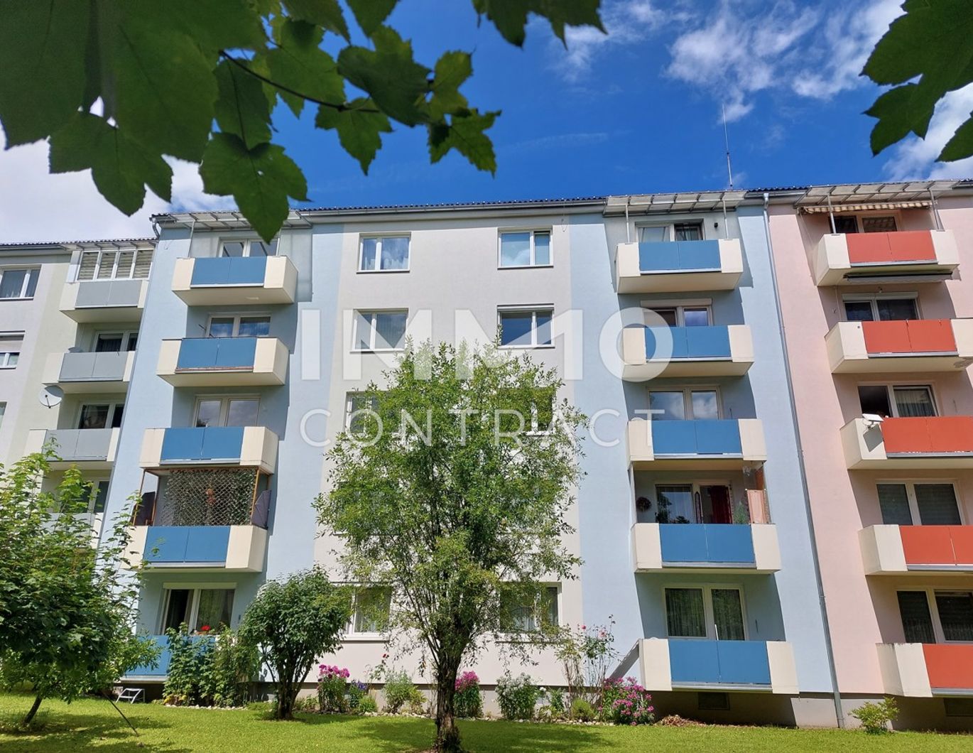 TROFAIACH: GÜNSTIGE GELEGENHEIT HELLE 3 ZIMMERWOHNUNG MIT BALKON +PP IN GUTER WOHNLAGE