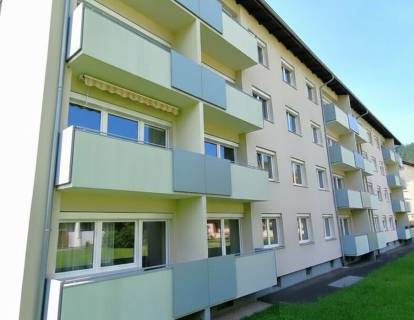 Traumhafte 3-Raumwohnung mit Balkon im Herzen von St. Peter-Freienstein!