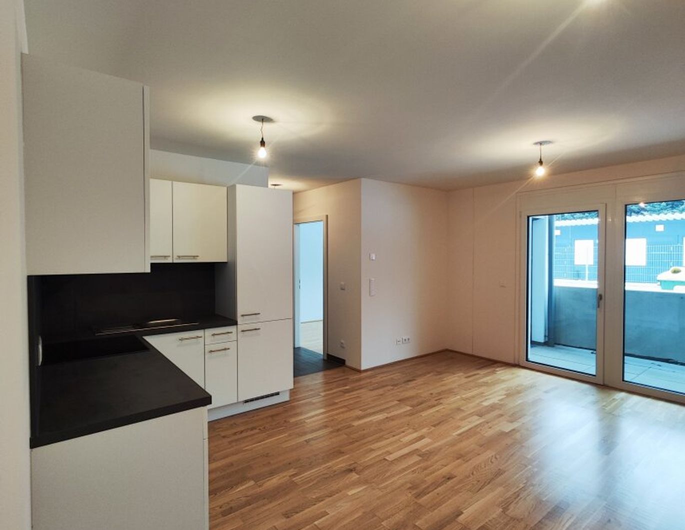 NEU! MODERNE 3 ZIMMER NEUBAUWOHNUNG MIT EINER LOGGIA BEIM BADETEICH SÜSSENBRUNN!
