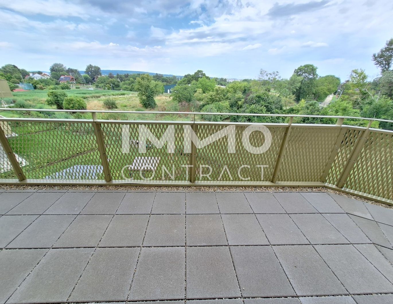 Neubau- Starterwohnung; 2 Zimmer mit Balkon