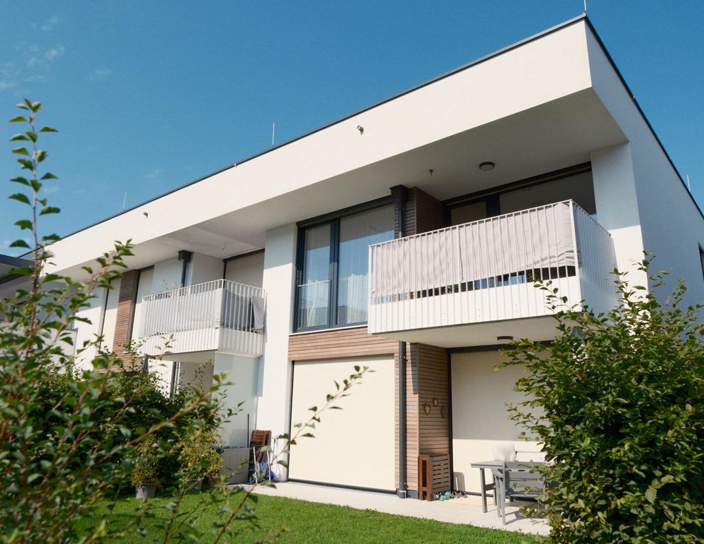 TOP Wohnung mit BALKON und Carport und Autoabstellplatz - TOP 5