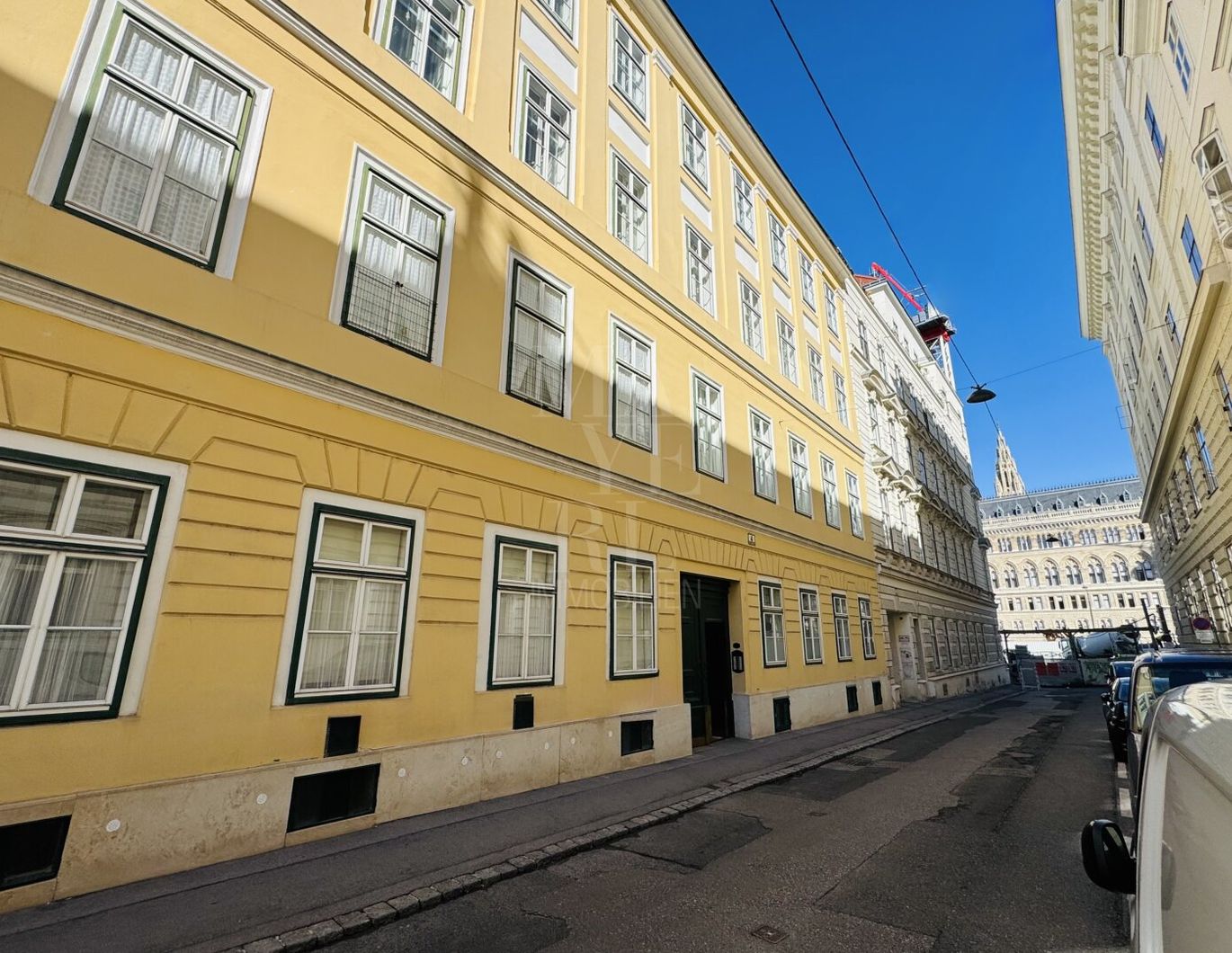 Helle Altbauwohnung - Biedermeierhaus hinterm Rathaus