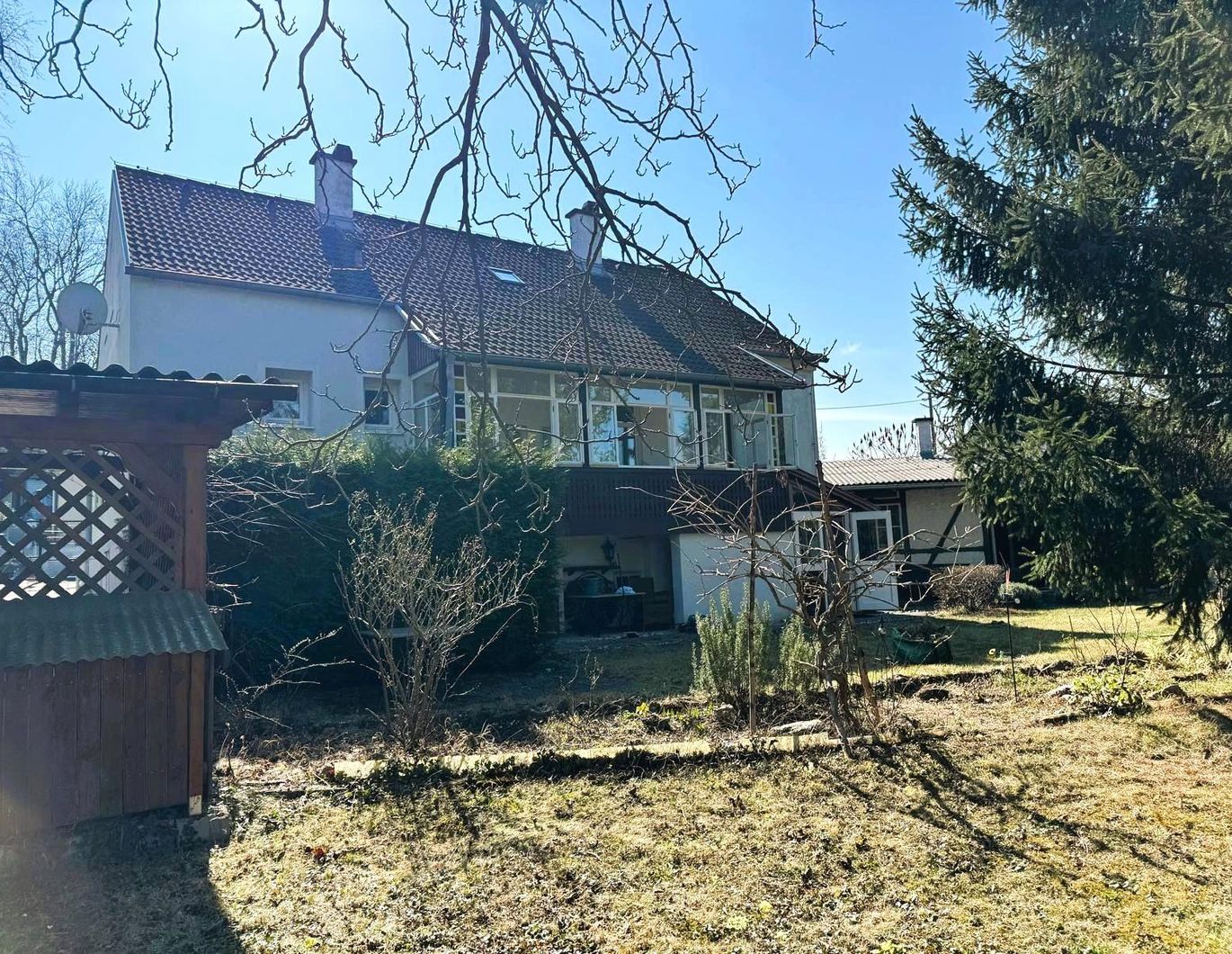 Ihre Villa mit Charme zusätzlich ein Baugrundstück mit 4350 m²!