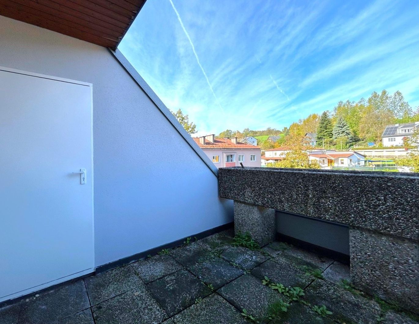 Linz/Stadt: Mietwohnung (3 Zimmer) mit ca. 76,14m² und BALKON im 4.OG OHNE LIFT!