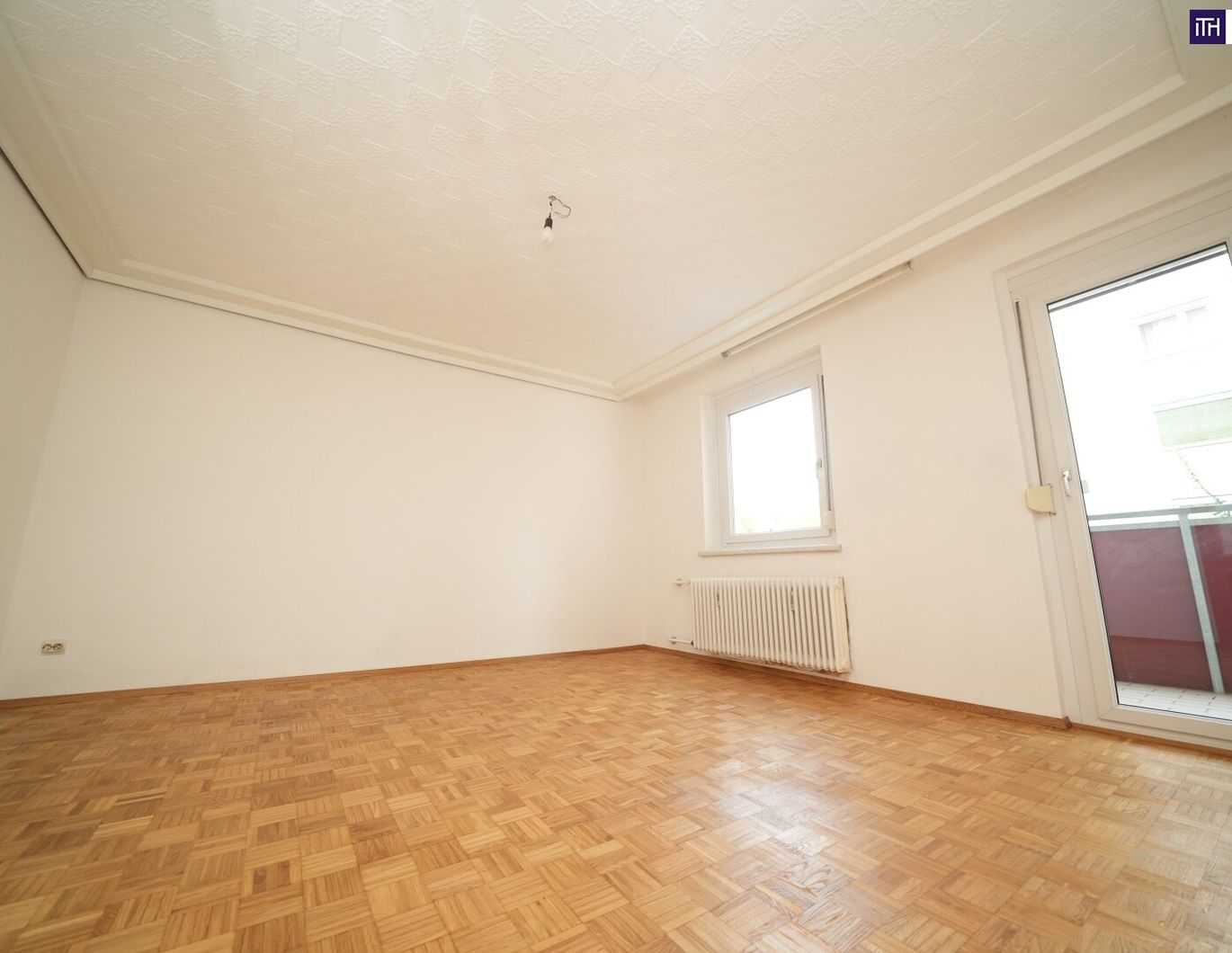 OPTIMALE WG! Attraktive 3-Zimmer-Wohnung mit sonnigem Südost-Balkon - Top Lage nahe TU Graz - gleich anfragen!