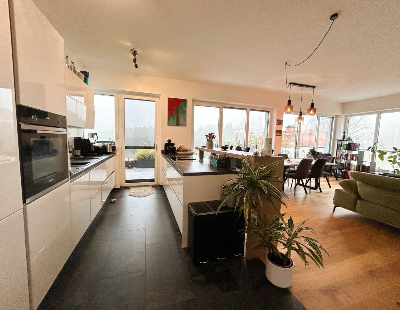 SCHÖNER WOHNEN - PENTHAUSWOHNUNG MIT TOP AUSSICHT!