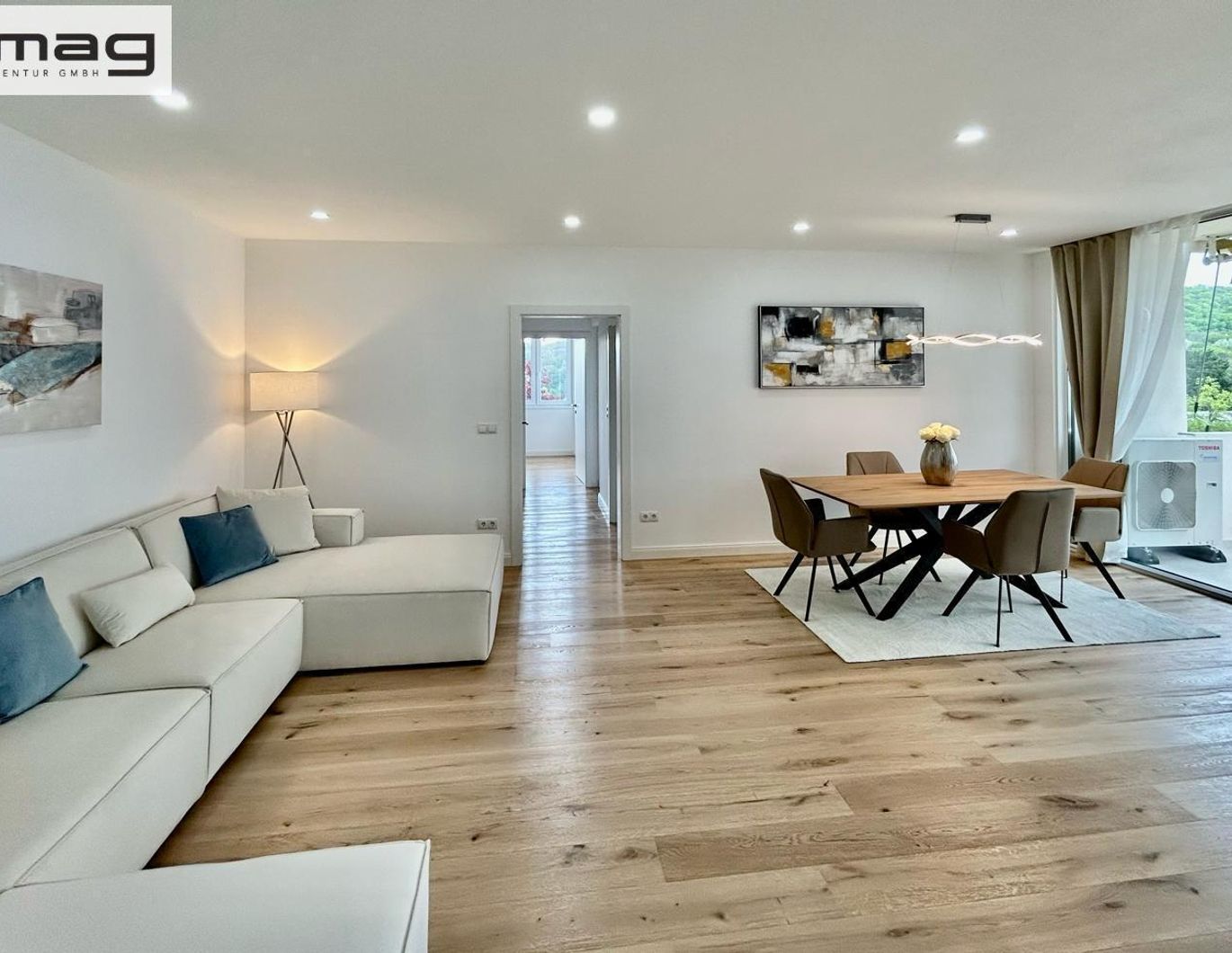 THE GREEN VIEW - Zum Verkauf gelangt eine sehr edle Terrassenwohnung in sehr exklusiver Ruhelage