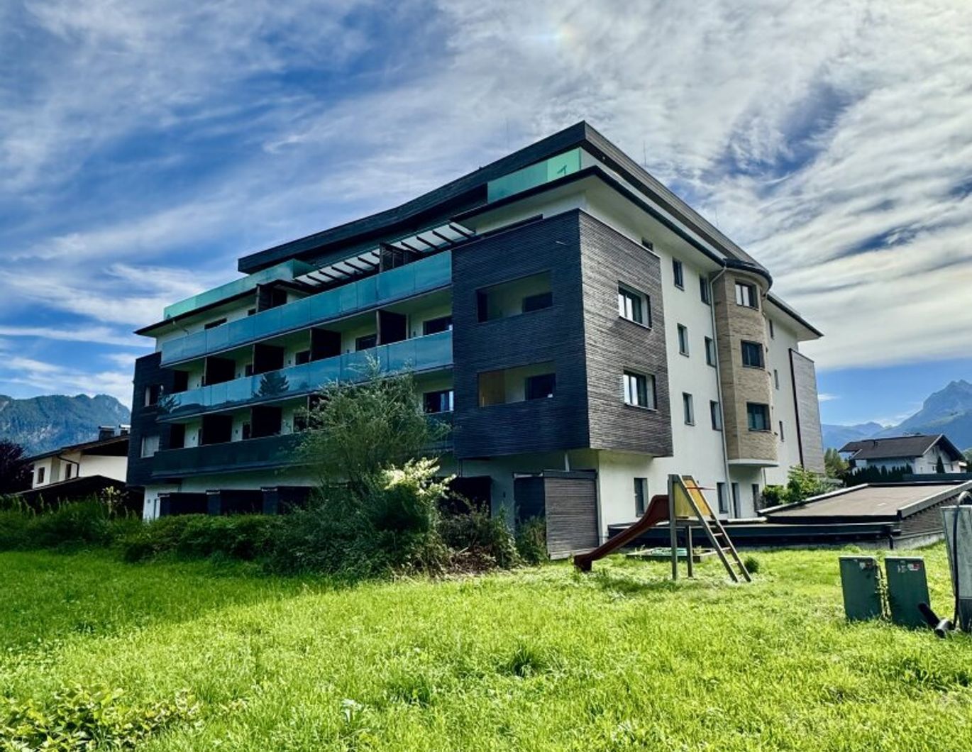 Charmante 2-Zimmer-Wohnung mit Balkon in Kössen zu verkaufen