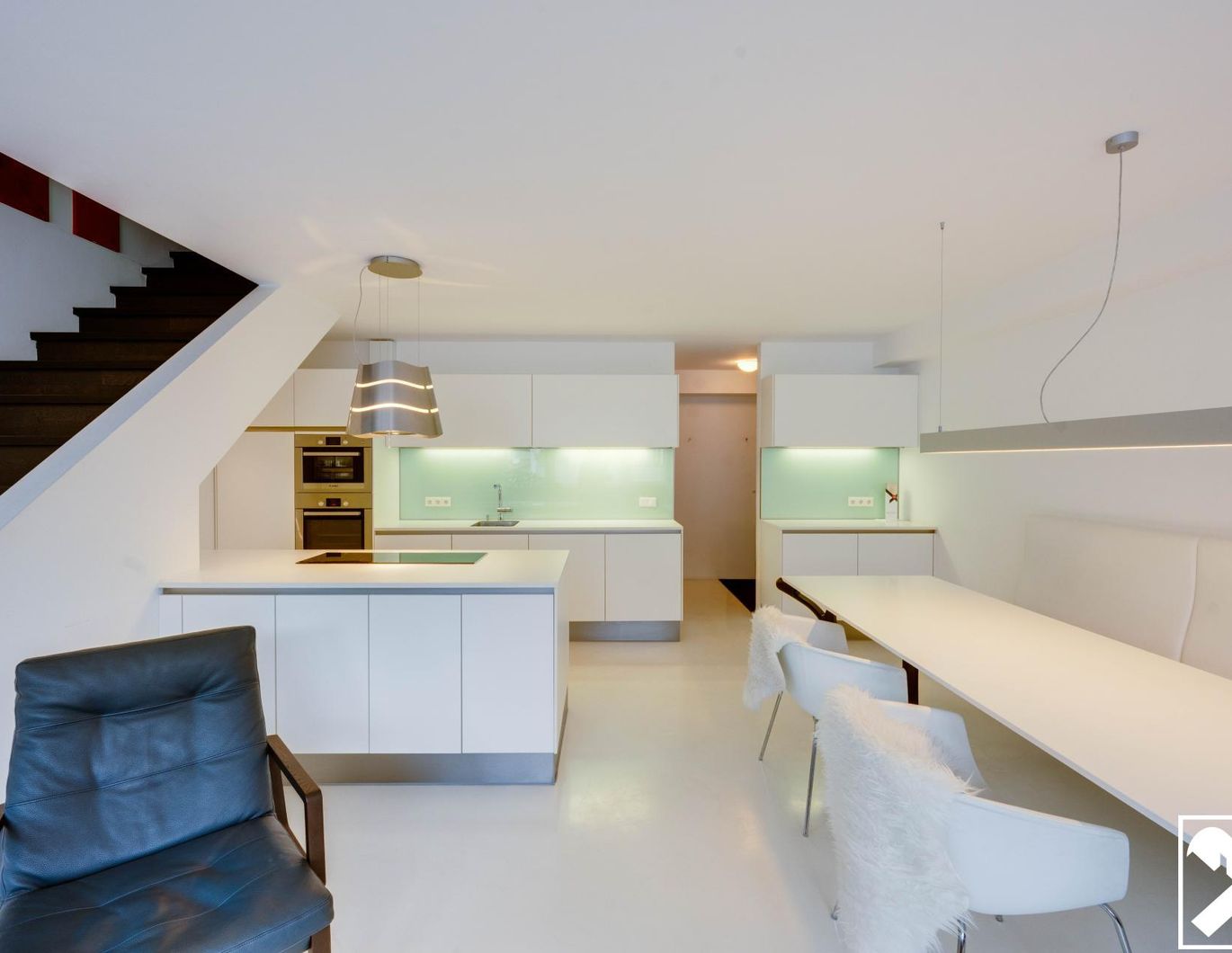 Design, Licht & Raumgefühl - Maisonette für Anspruchsvolle in Sieglanger