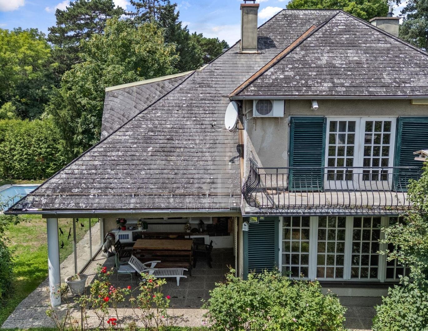 Architekten-Haus (BJ 1966) mit Entwicklungsperspektive - 1.300 m² Grundstück